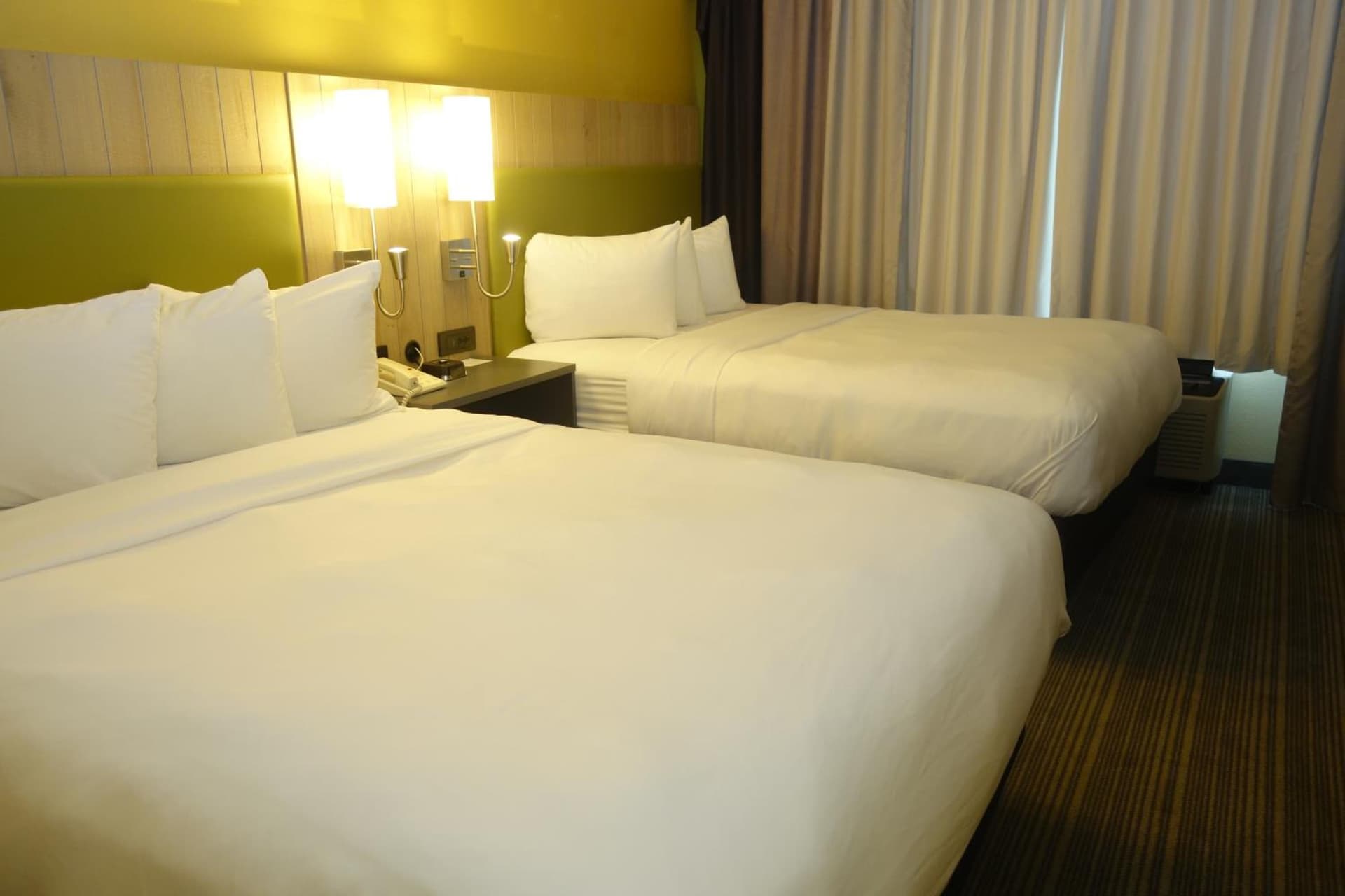 Country Inn & Suites by Radisson, Burlington Elon , NC gallery photo in Burlington, NC — image 41