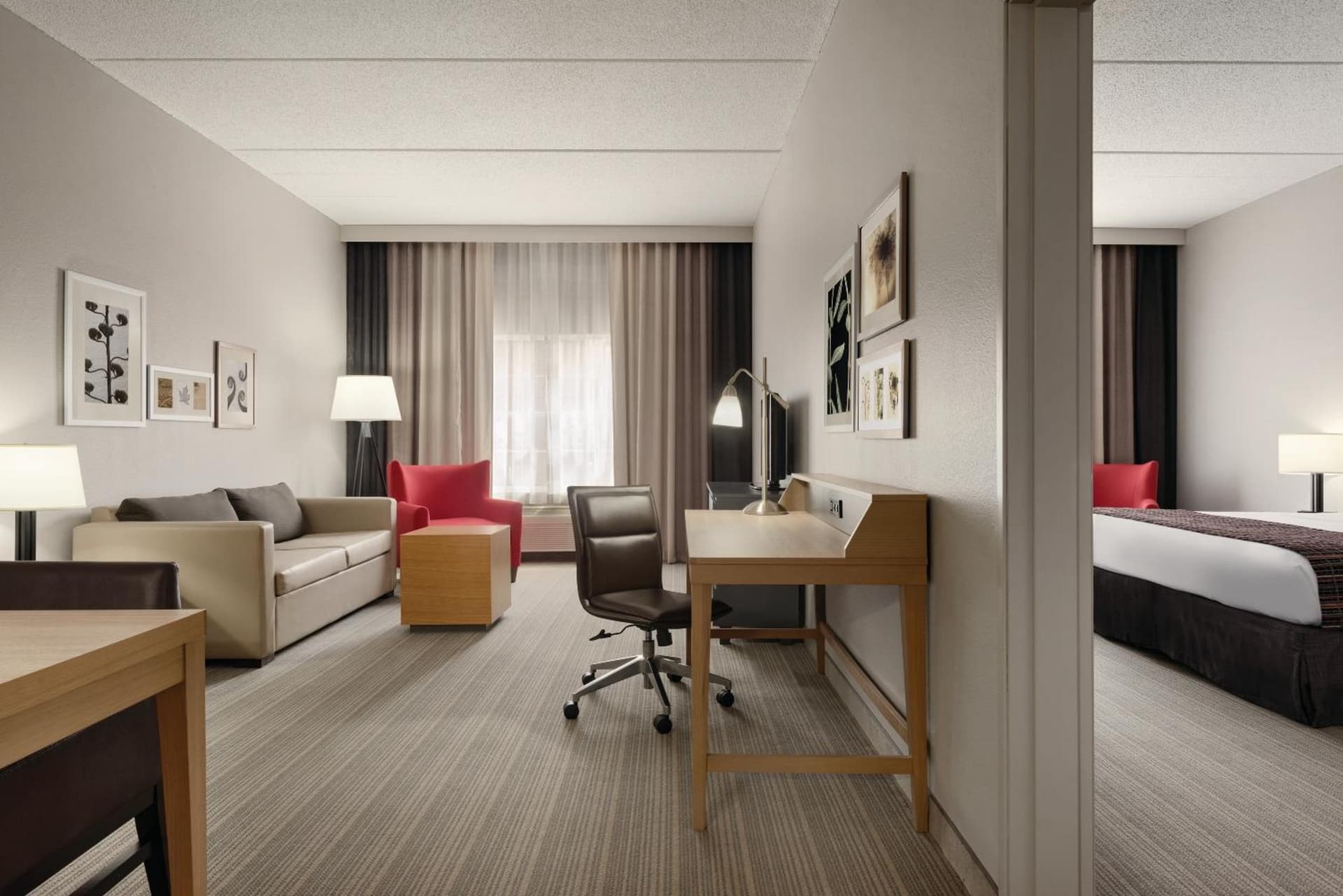 Country Inn & Suites by Radisson, Coralville, IA gallery photo in Coralville, IA — image 23