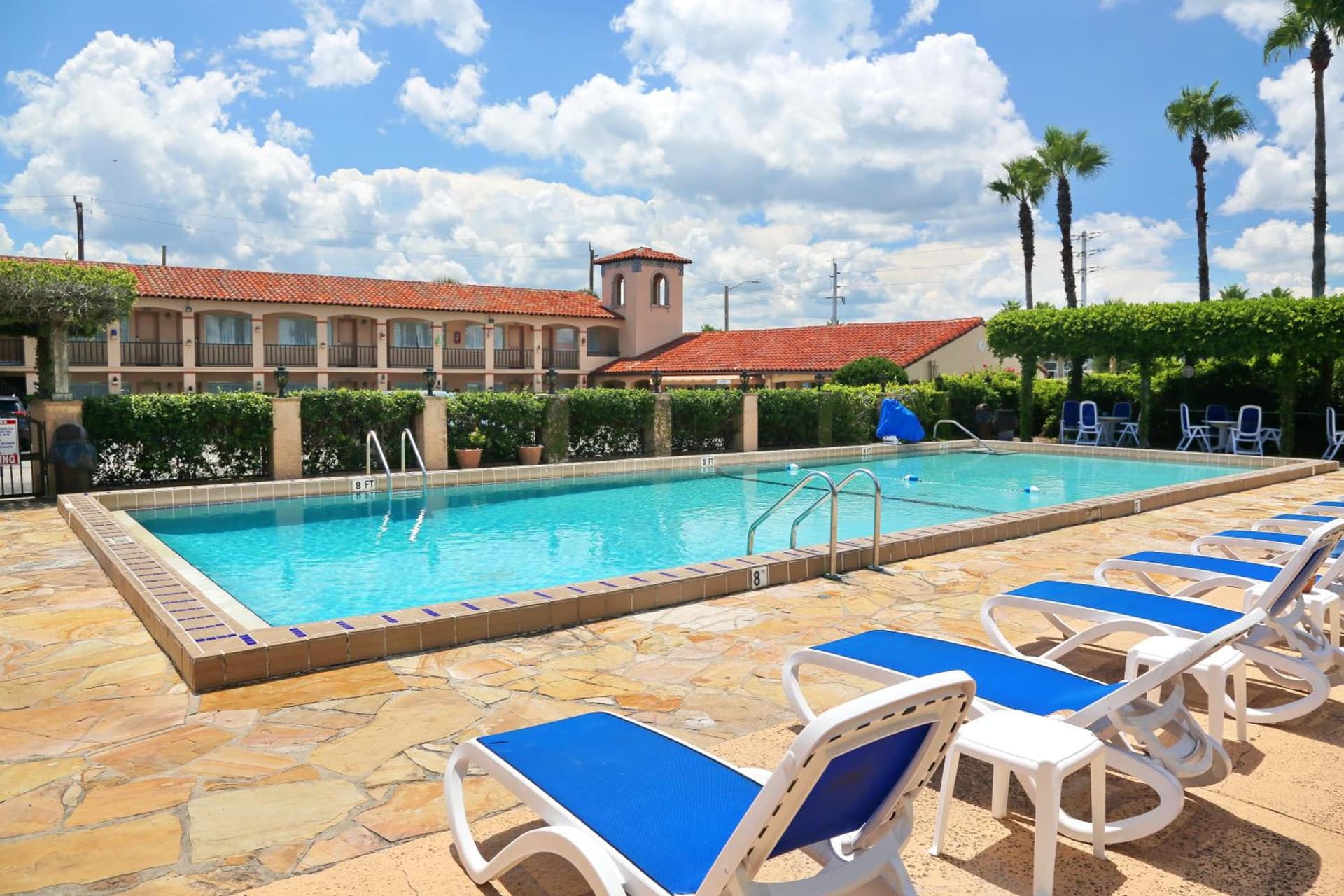 La Fiesta Ocean Inn & Suites gallery photo in Saint Augustine Beach, FL — image 51