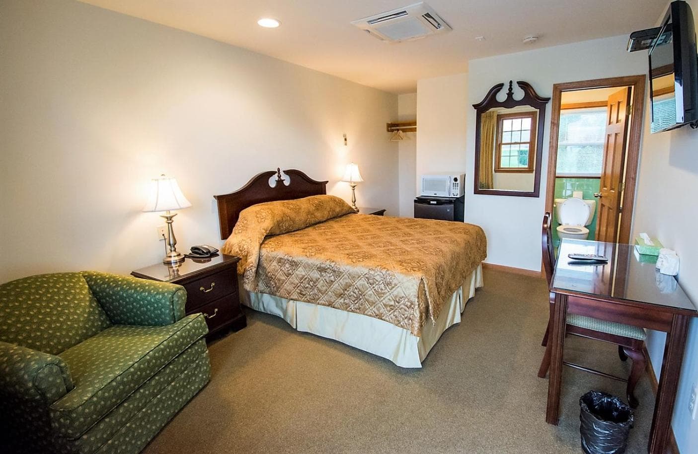 Sutton Inn gallery photo in Elkton, MD — image 24
