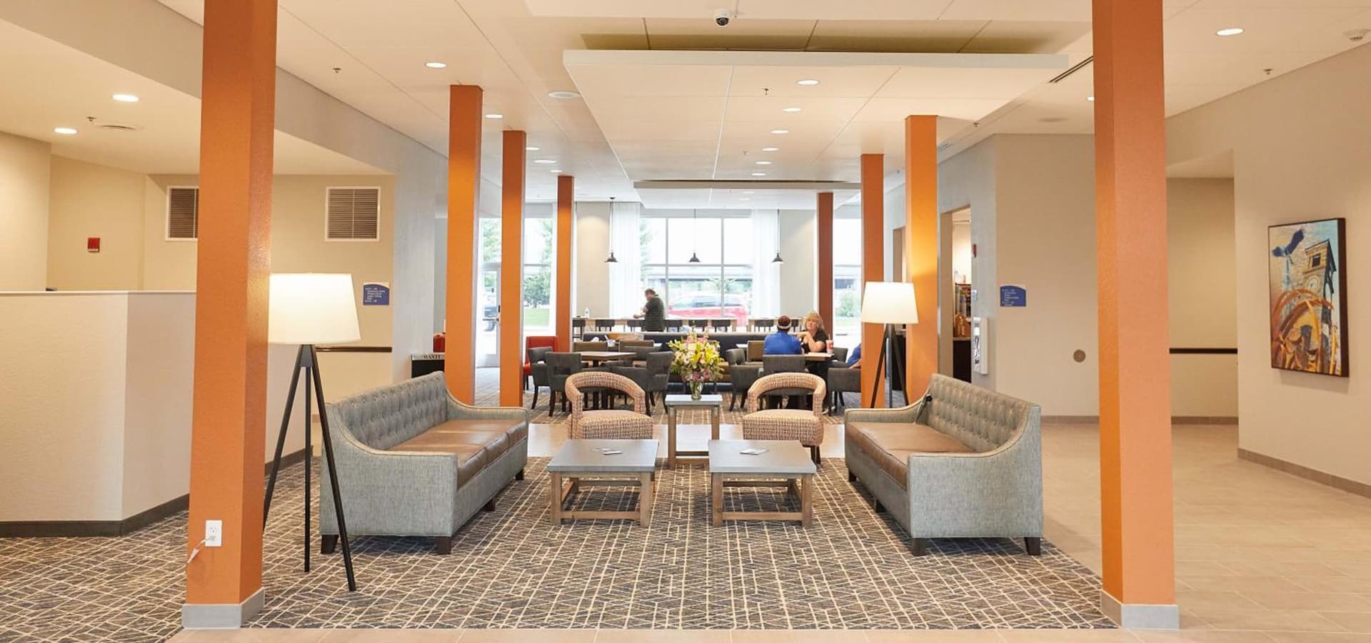 Gundersen Hotel & Suites interior in La Crosse, WI — gallery photo 2