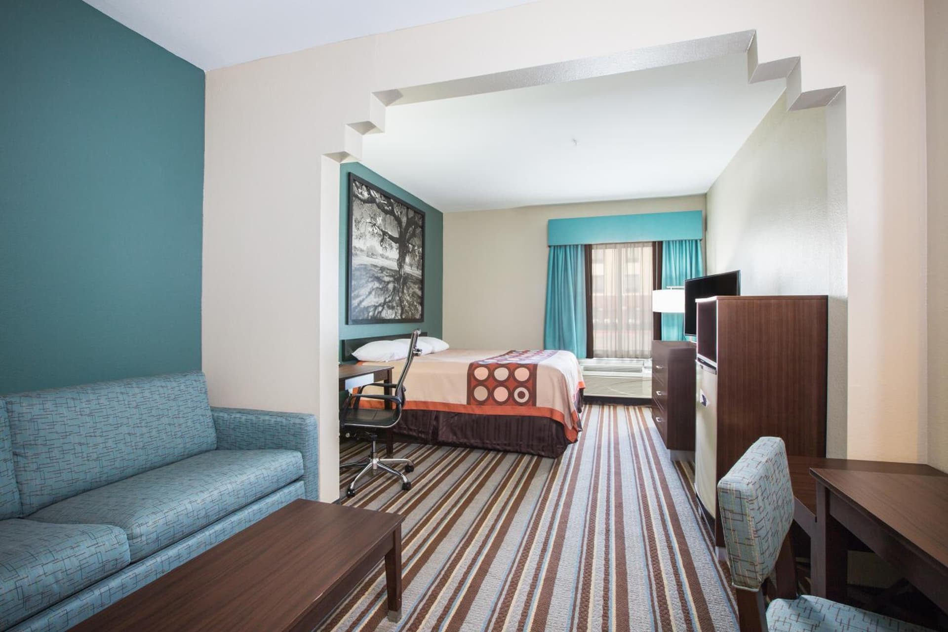 Super 8 by Wyndham Port Arthur/Nederland Area gallery photo in Port Arthur, TX — image 45