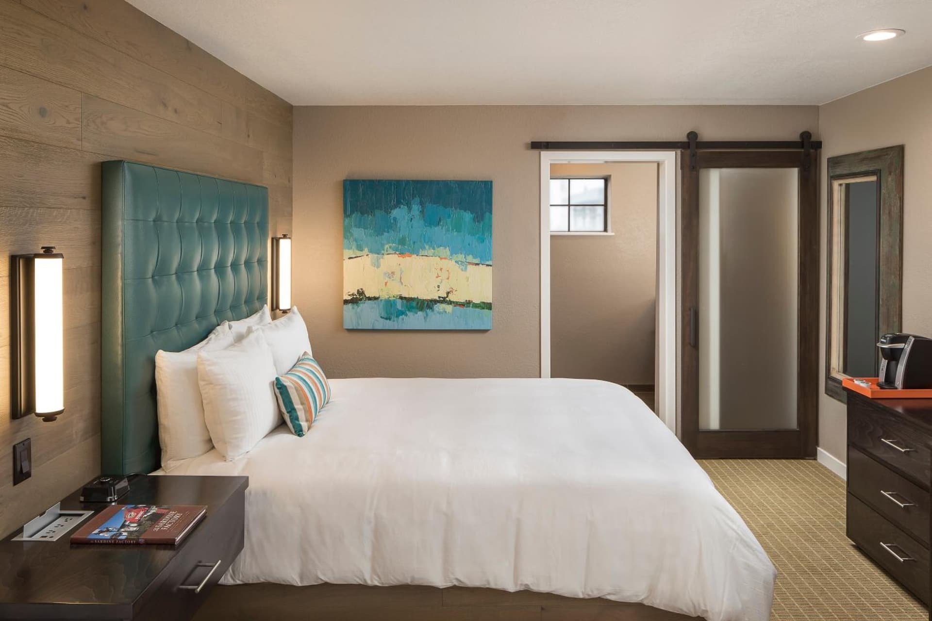 Wave Street Inn gallery photo in Monterey, CA — image 30