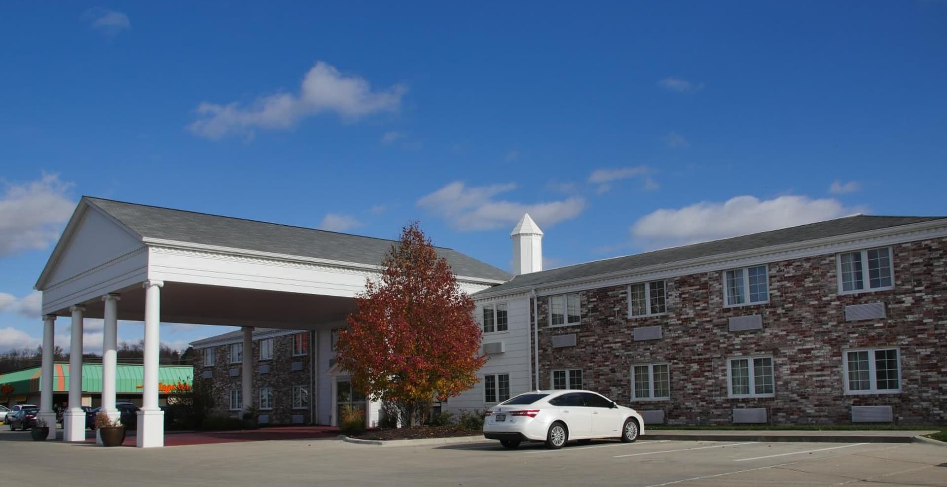 Baymont by Wyndham Bellevue - Omaha featured exterior or lobby in Bellevue, NE — similar hotel
