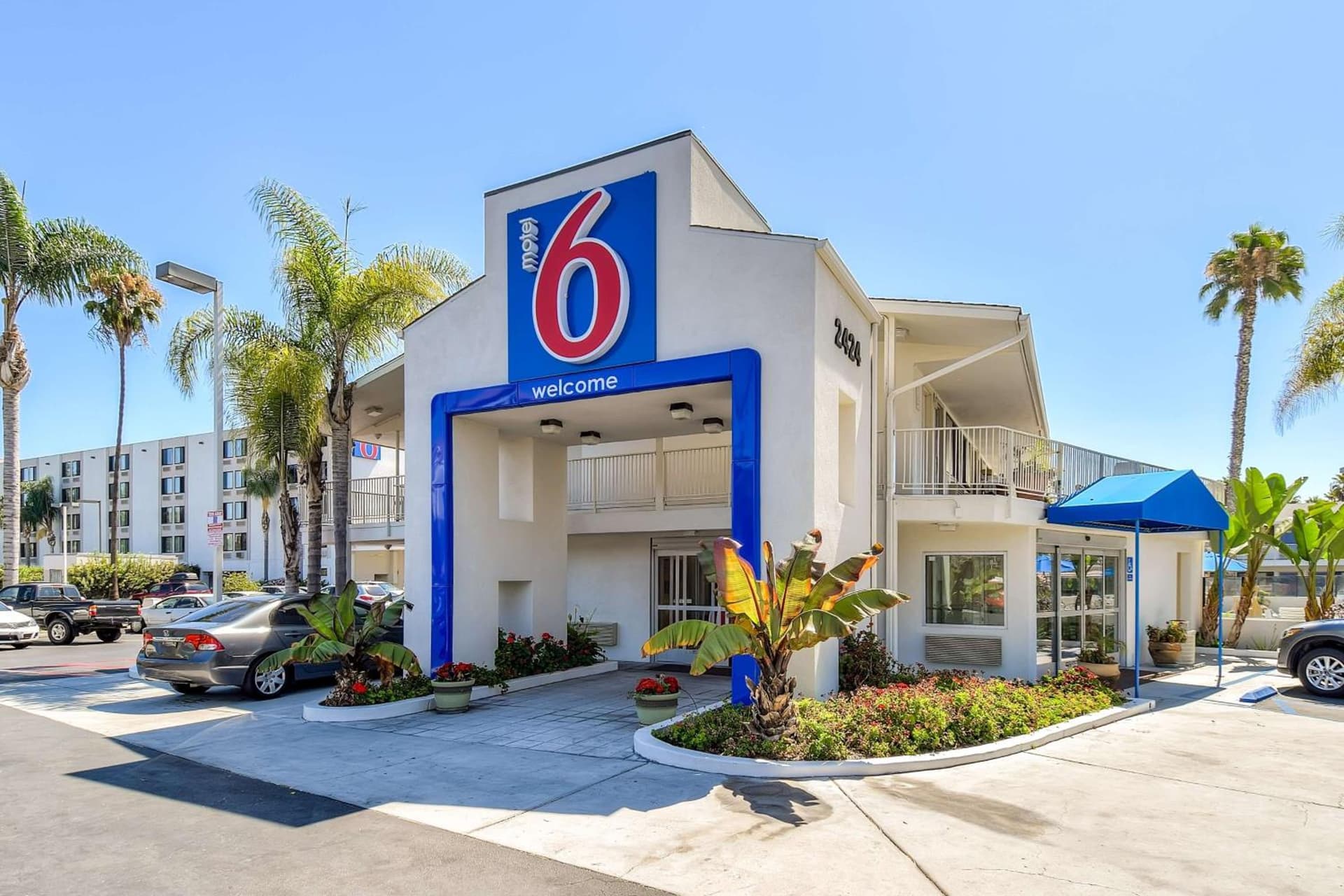 Motel 6-San Diego, CA - Hotel Circle - Mission Valley featured exterior or lobby in San Diego, CA — similar hotel