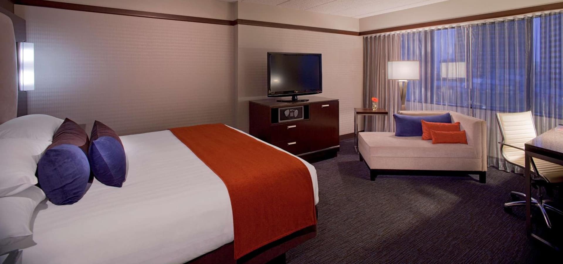 Hyatt Regency Columbus interior in Columbus, OH — gallery photo 2
