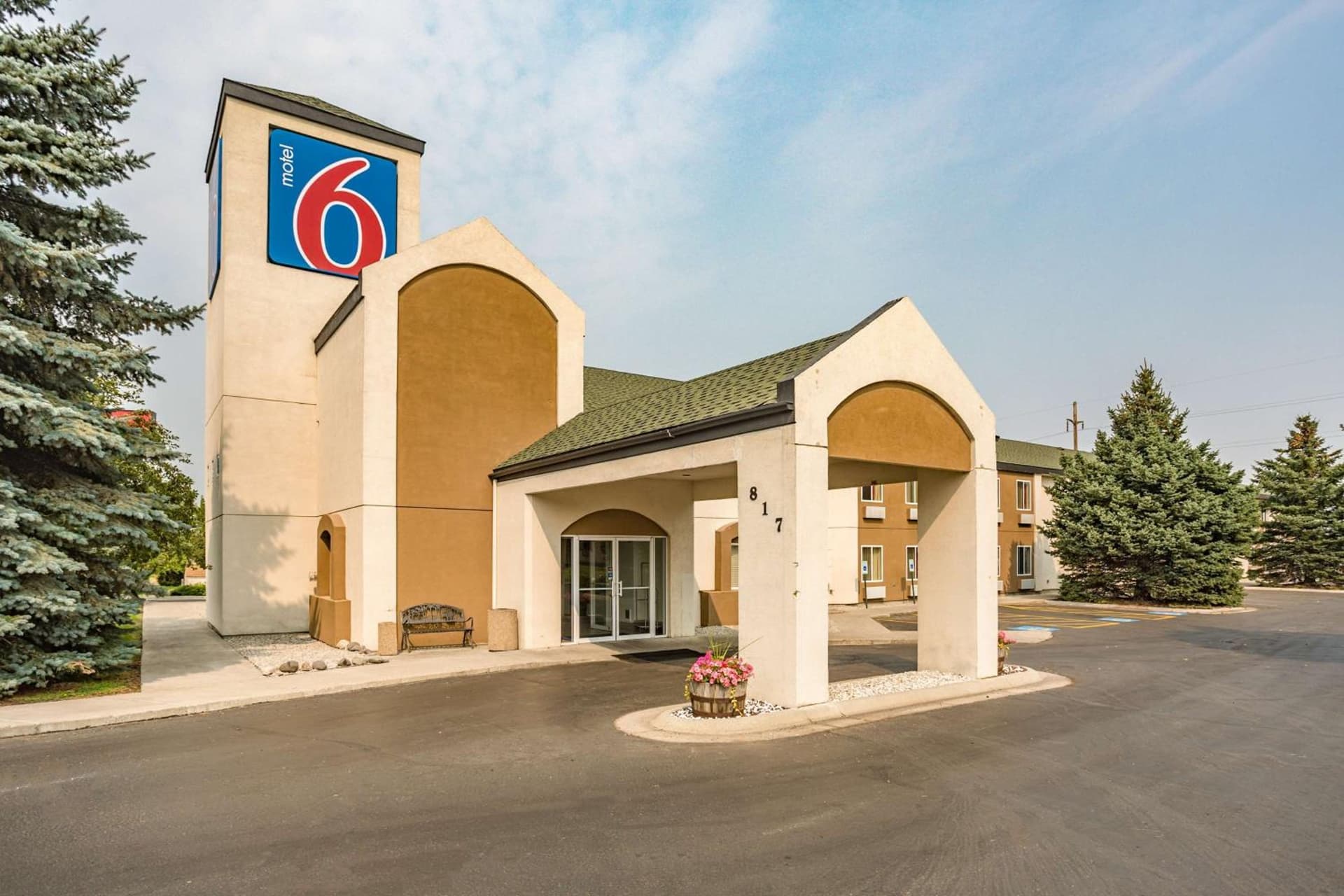 Motel 6-Bozeman, MT featured exterior or lobby in Bozeman, MT — similar hotel