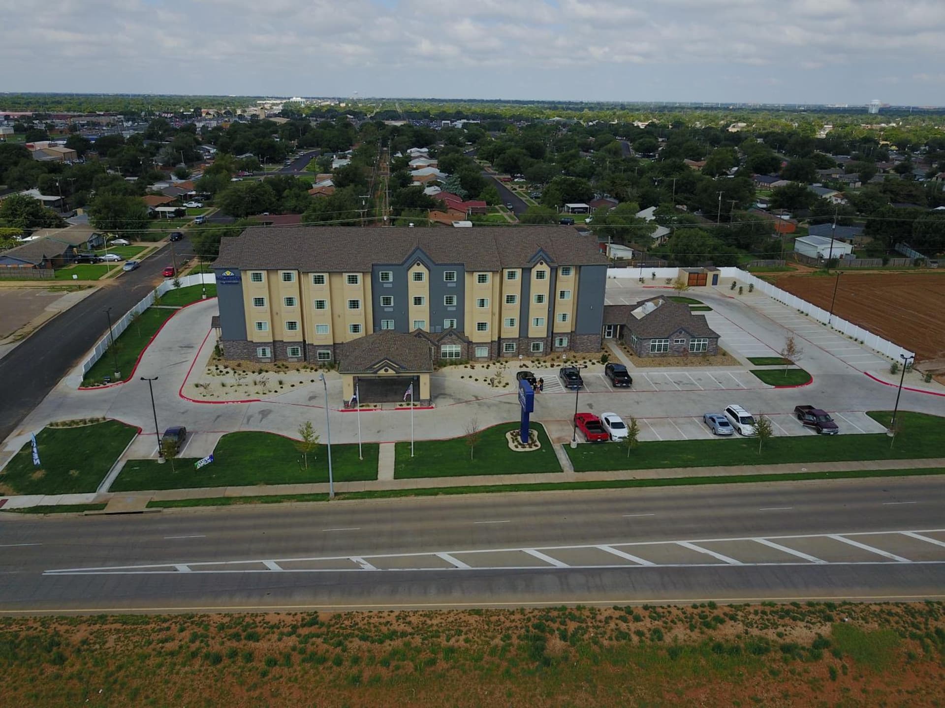 Microtel Inn & Suites by Wyndham Lubbock property views in Lubbock, TX — gallery photo 3