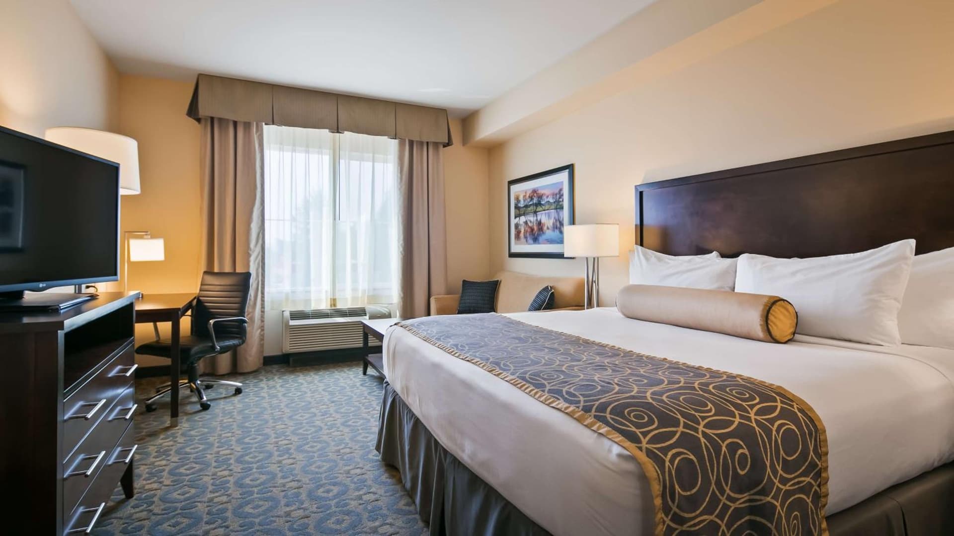 Best Western Plus Arlington/Marysville gallery photo in Arlington, WA — image 4