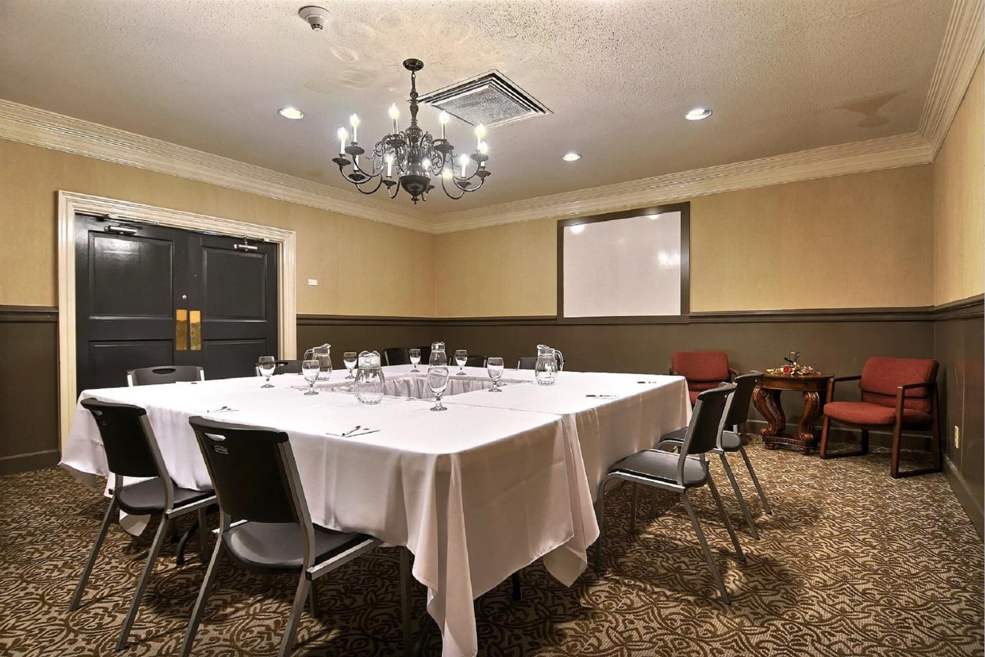 Travelodge by Wyndham Memphis Airport/Graceland gallery photo in Memphis, TN — image 58