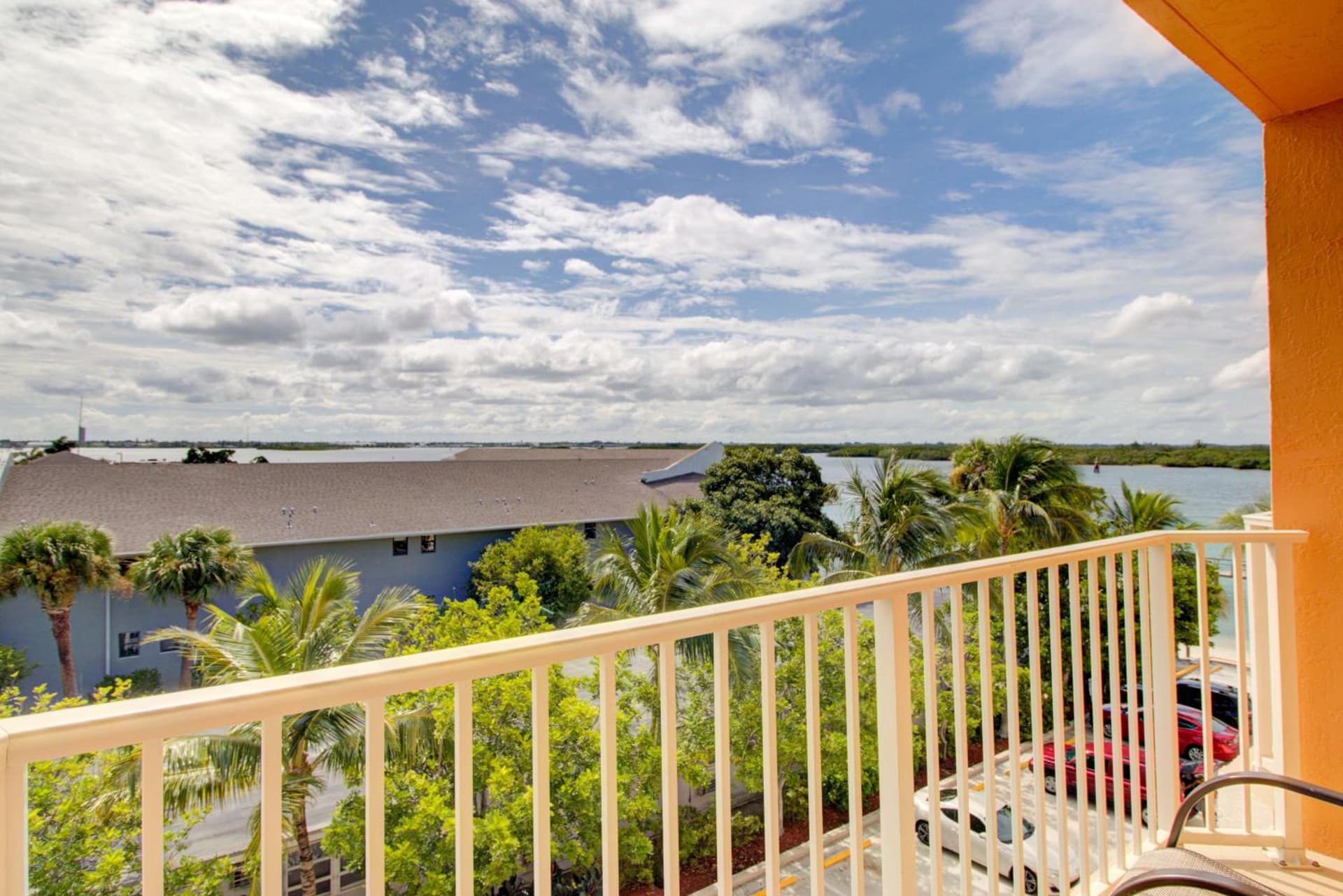 Hutchinson Island Hotel gallery photo in Fort Pierce, FL — image 12