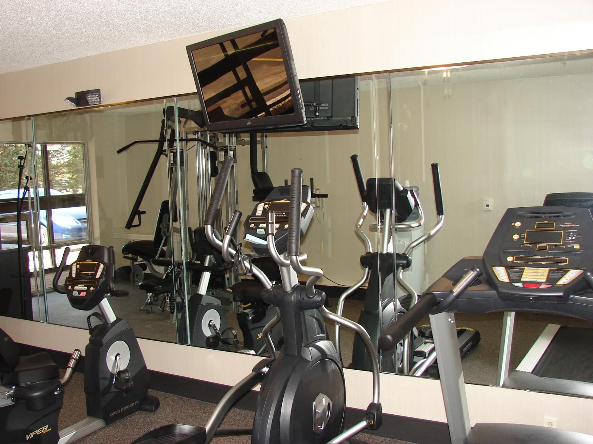 Best Western Gateway Adirondack Inn gallery photo in Utica, NY — image 33