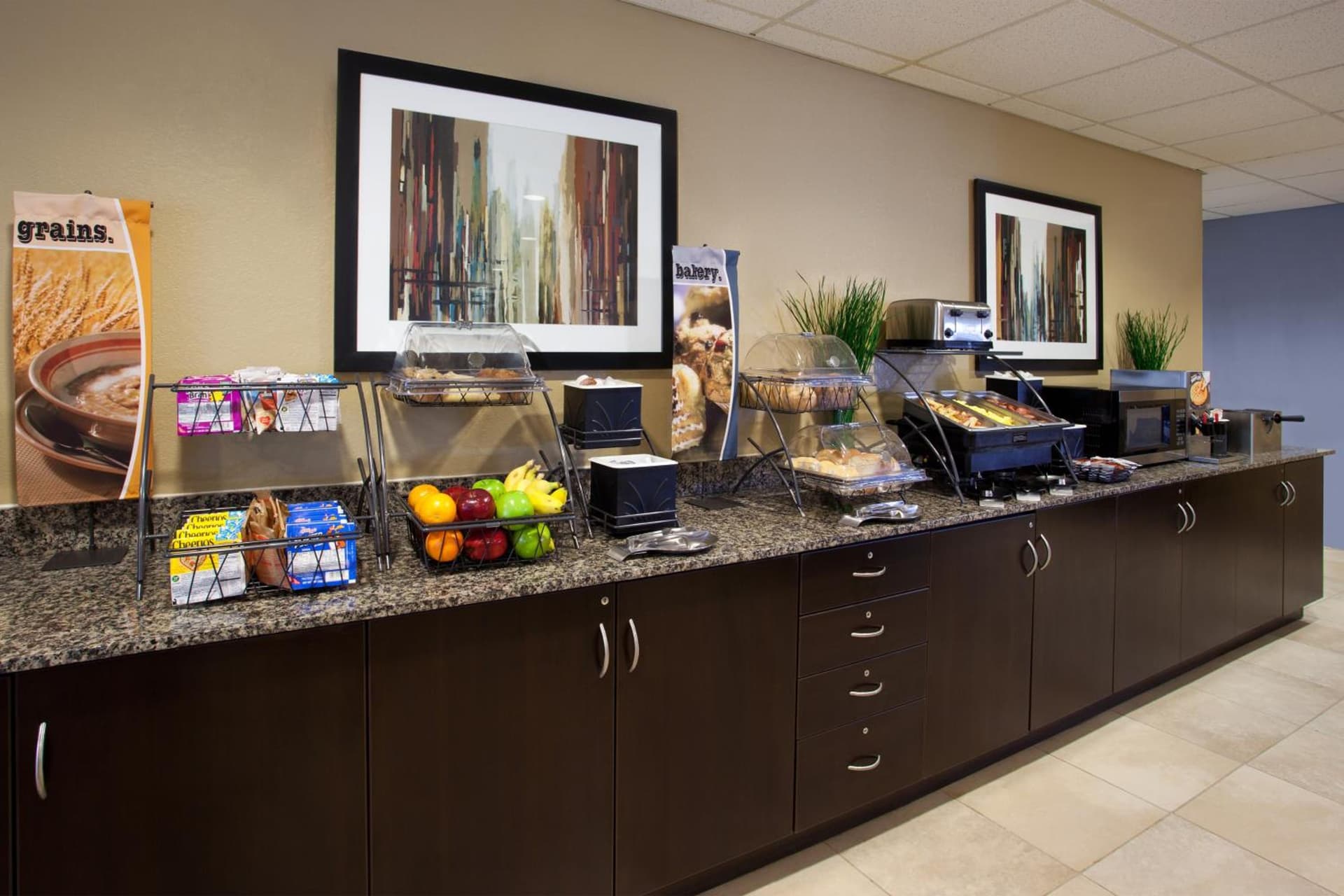 Microtel Inn & Suites by Wyndham Waynesburg property views in Waynesburg, PA — gallery photo 3