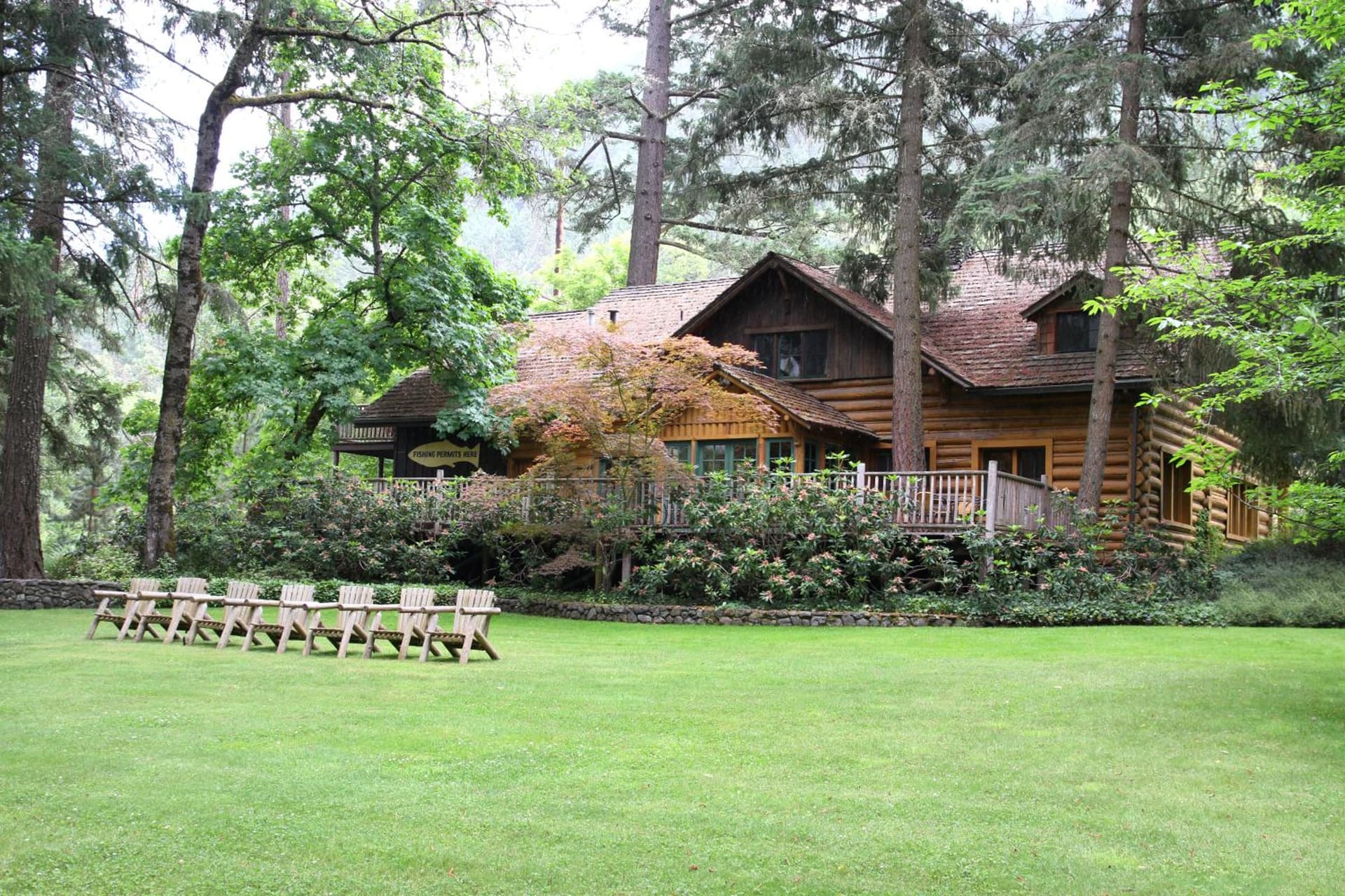 Weasku Inn gallery photo in Grants Pass, OR — image 92