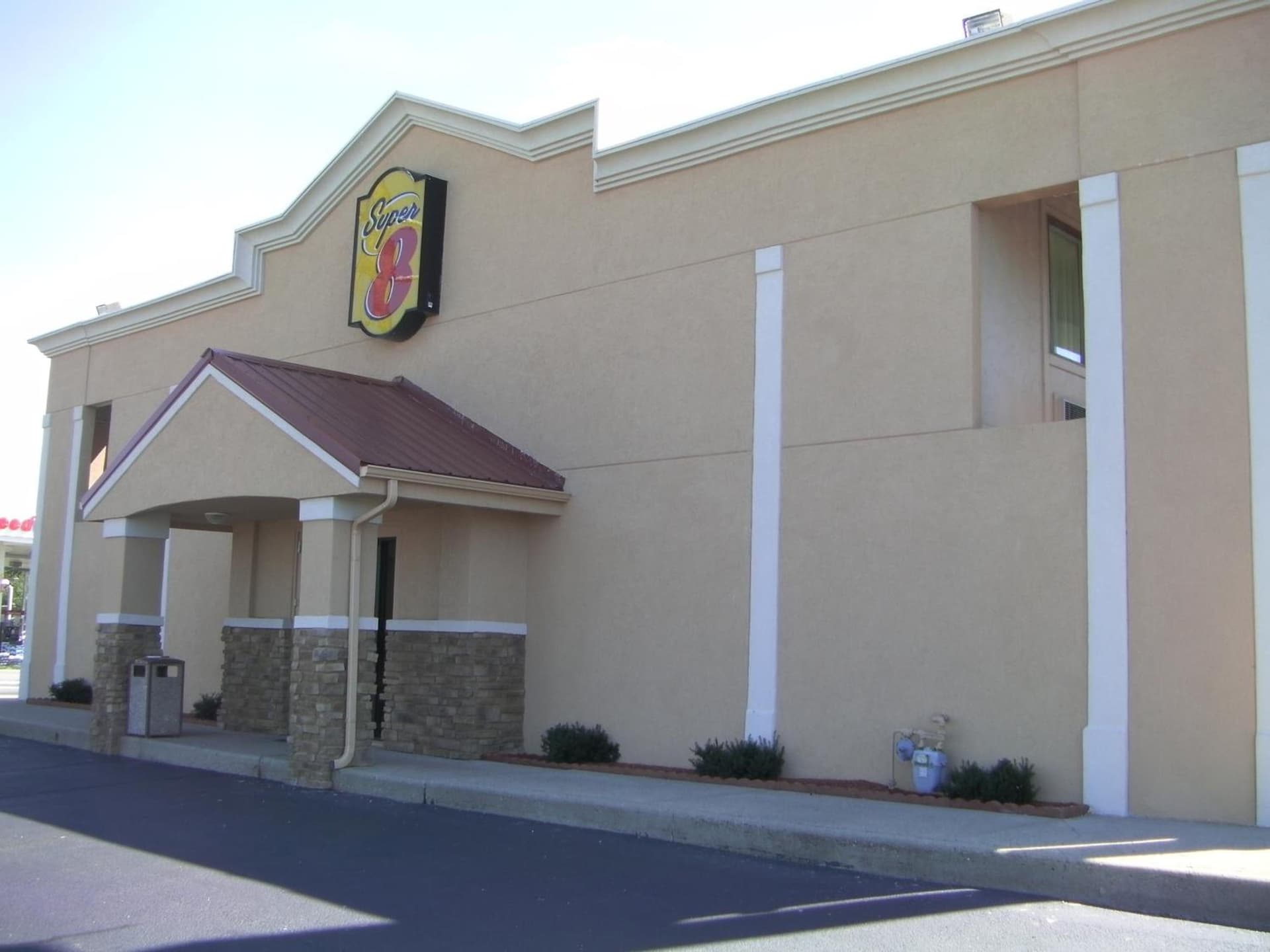Super 8 by Wyndham Lafayette / Purdue Area gallery photo in Lafayette, IN — image 64