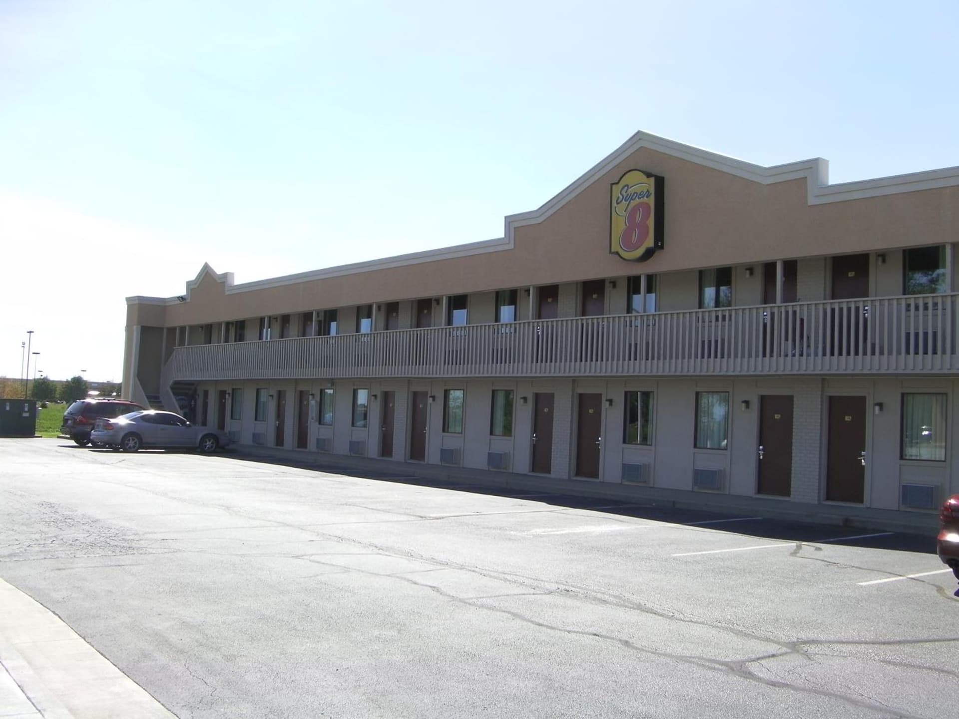 Super 8 by Wyndham Lafayette / Purdue Area gallery photo in Lafayette, IN — image 59