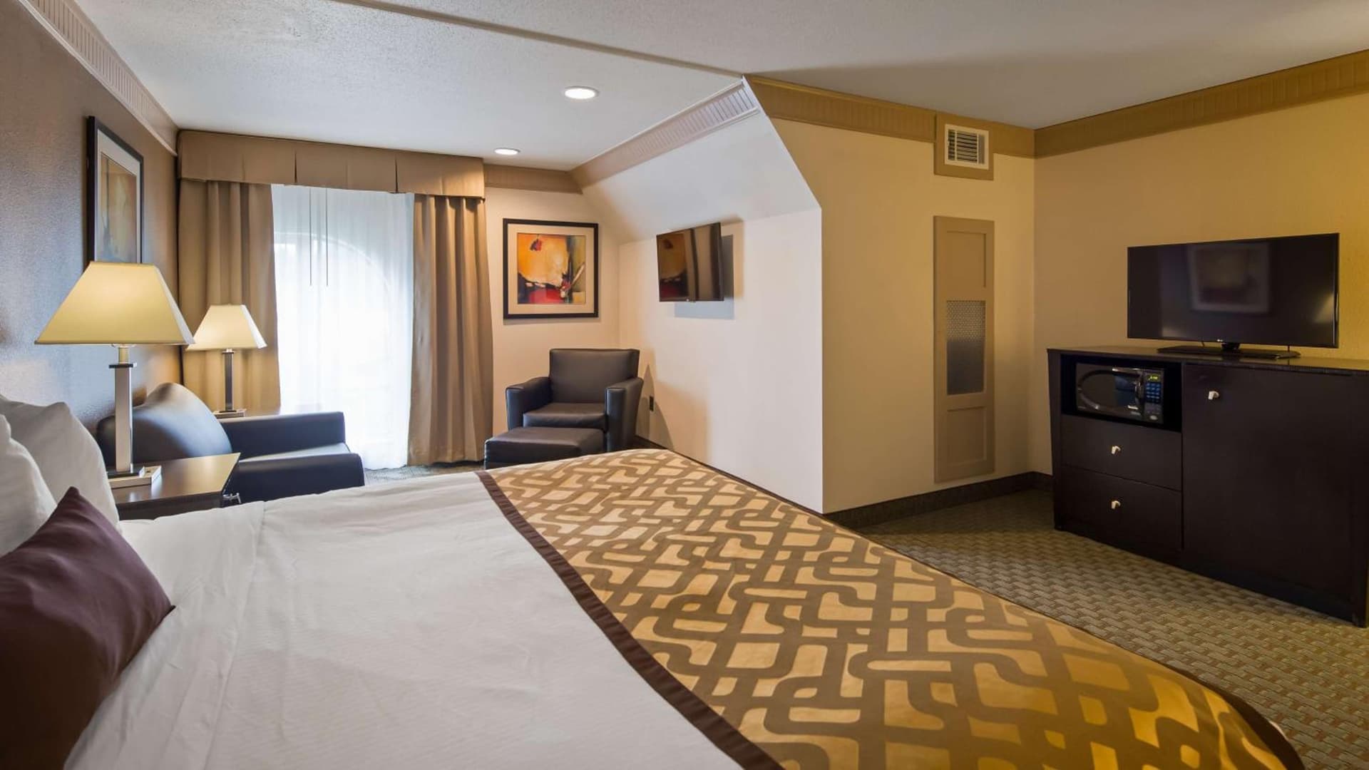 Best Western Plus Concordville Hotel gallery photo in Concordville, PA — image 38