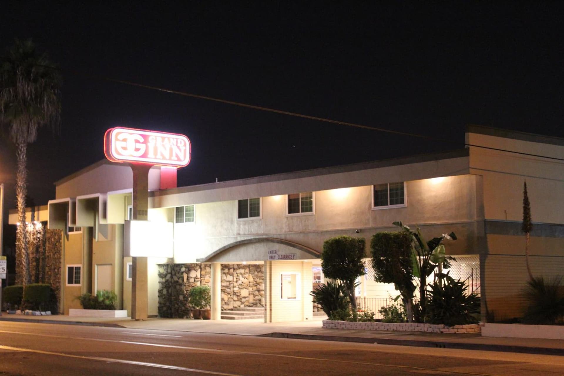 Grand Inn gallery photo in Fullerton, CA — image 22