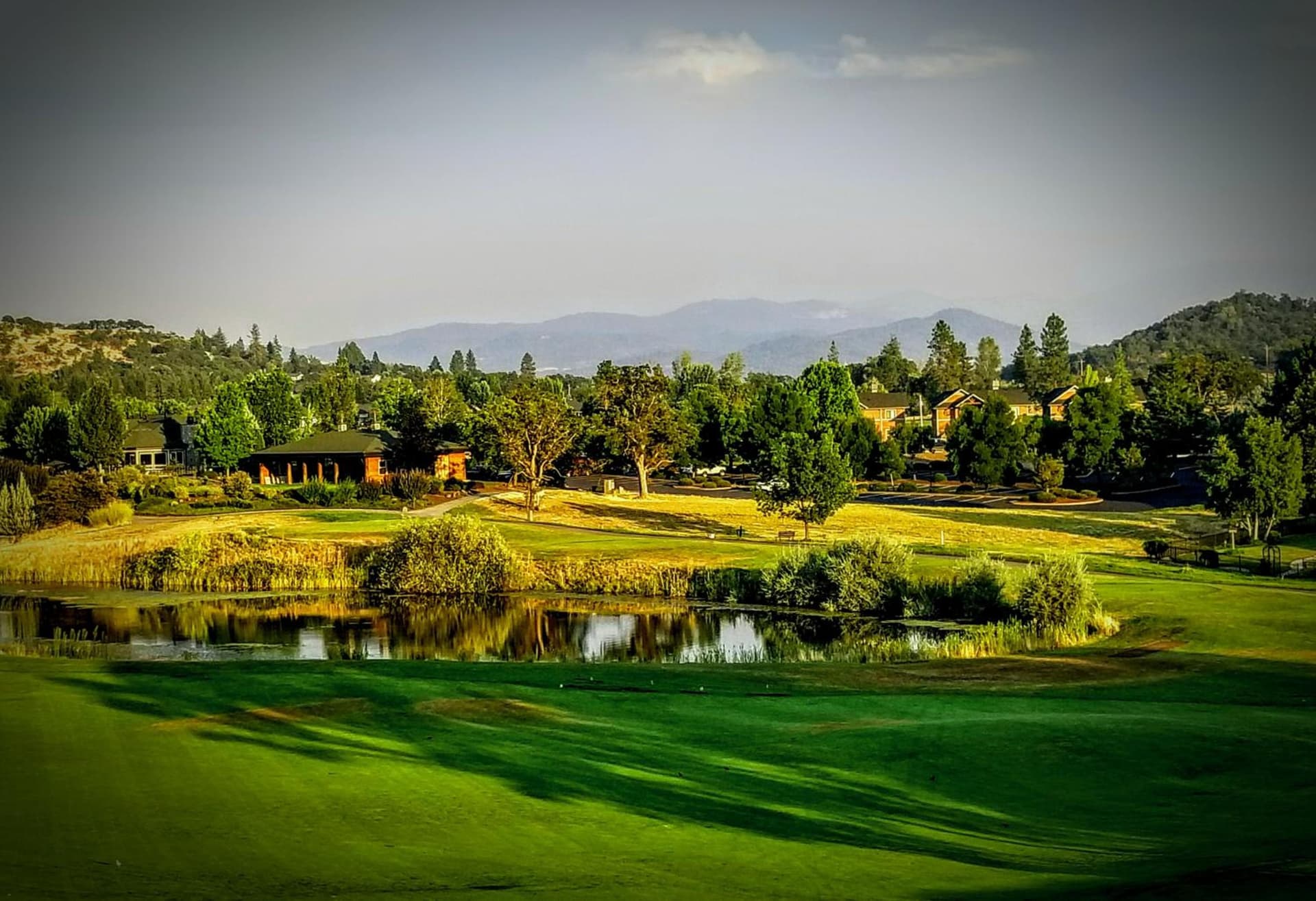 Resort at Eagle Point Golf Club Lodging gallery photo in Medford, OR — image 56