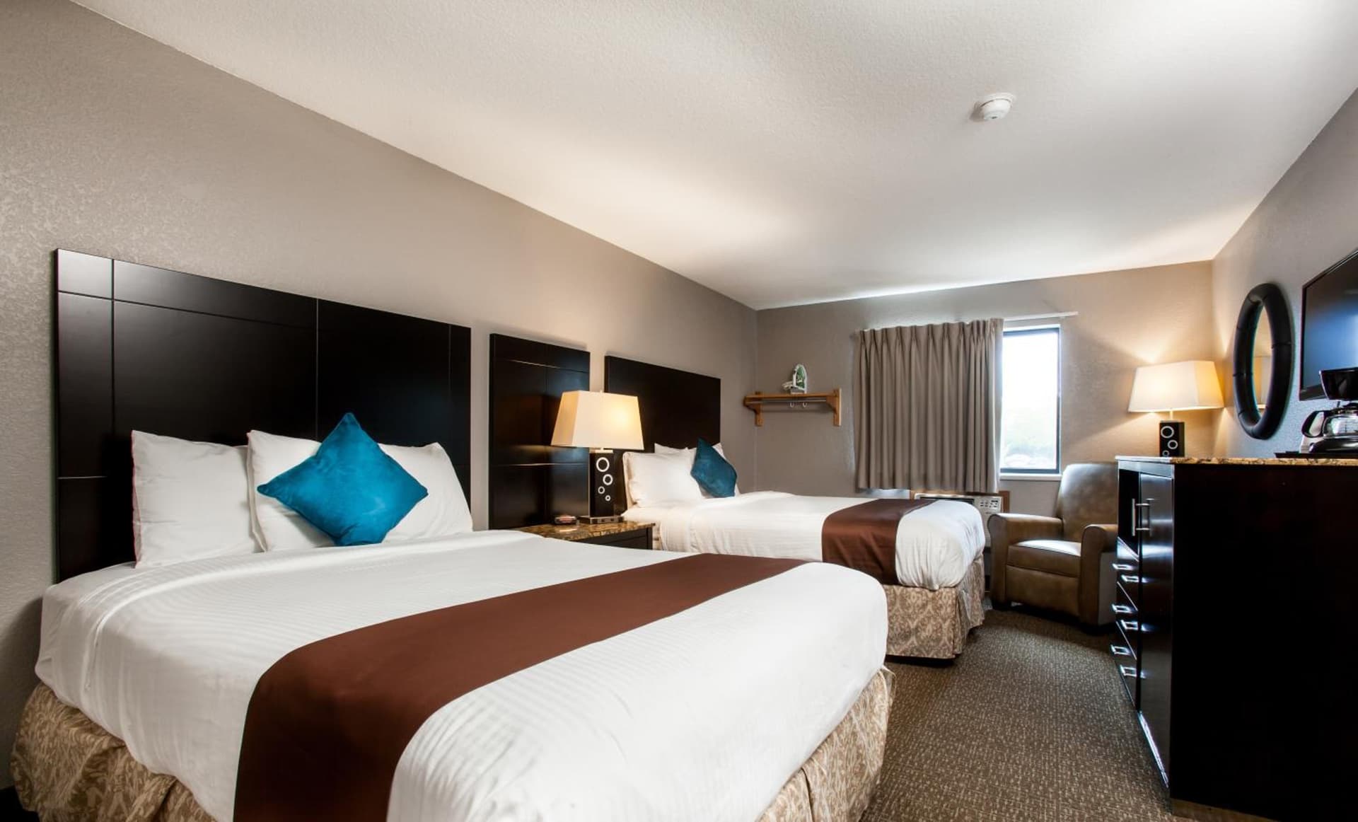 Heartland Inn Coralville gallery photo in Coralville, IA — image 16