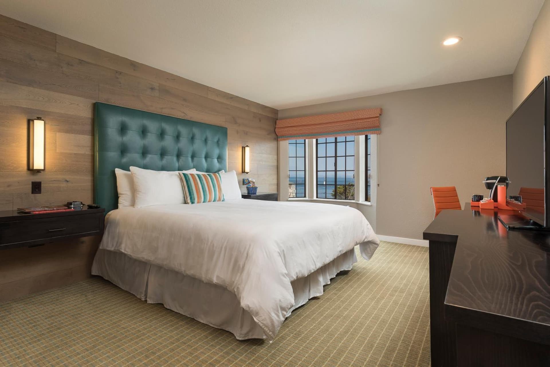 Wave Street Inn gallery photo in Monterey, CA — image 8