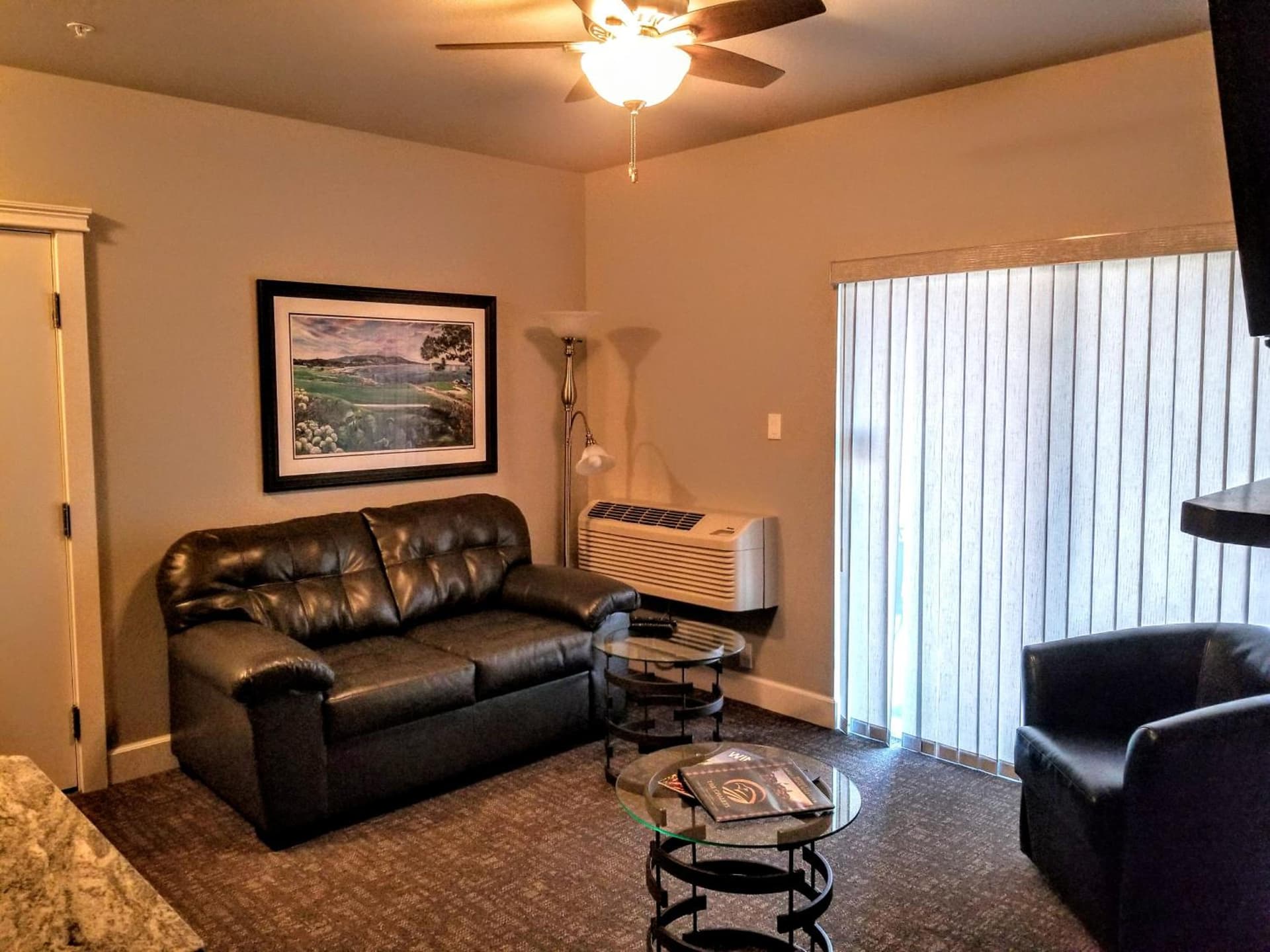 Resort at Eagle Point Golf Club Lodging gallery photo in Medford, OR — image 33