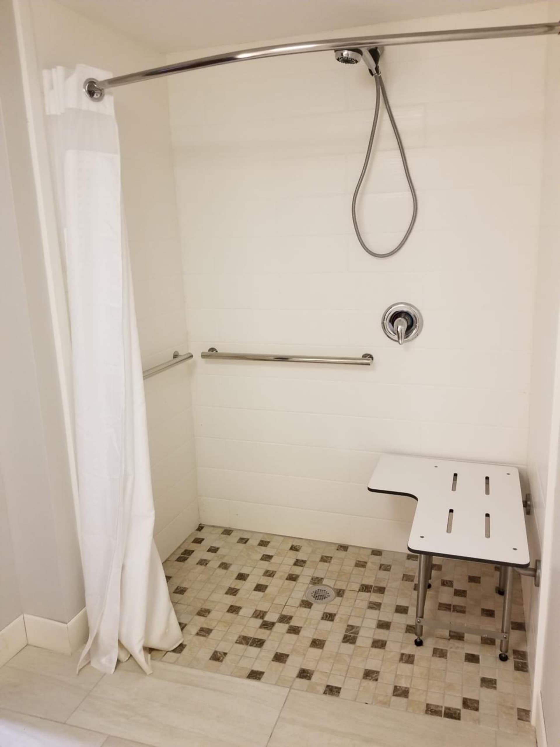 Holiday Inn Express Birch Run-Frankenmuth Area by IHG property views in Birch Run, MI — gallery photo 3