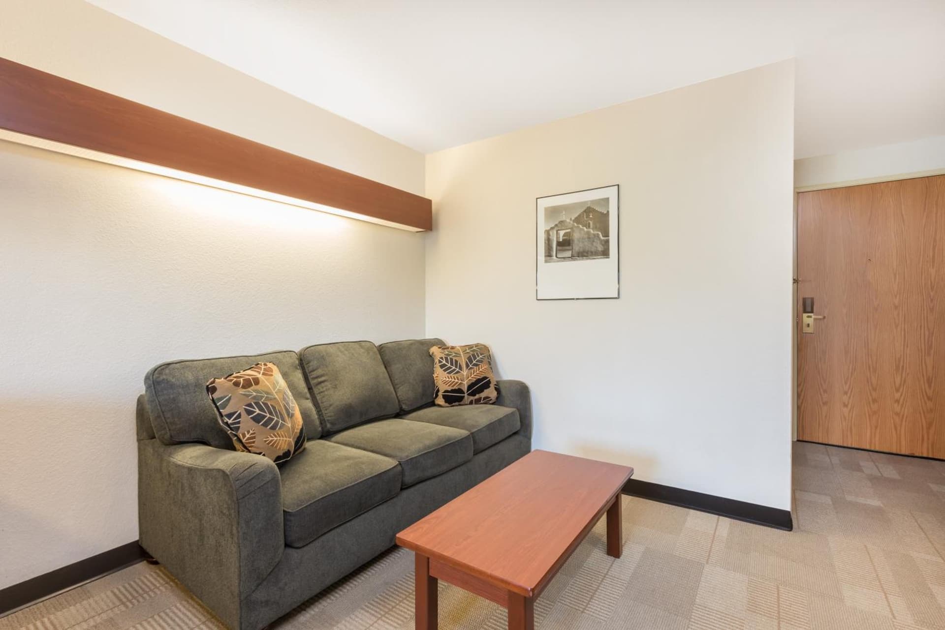 Microtel Inn & Suites by Wyndham Sainte Genevieve property views in Sainte Genevieve, MO — gallery photo 3