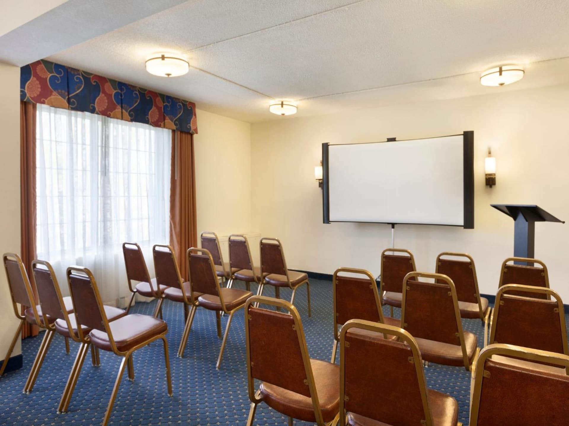 Country Inn & Suites by Radisson, Fredericksburg South (I-95), VA gallery photo in Fredericksburg, VA — image 69
