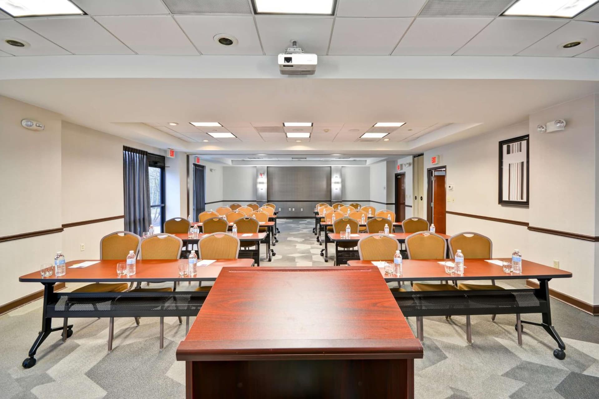 Hyatt Place Baton Rouge/I-10 interior in Baton Rouge, LA — gallery photo 2