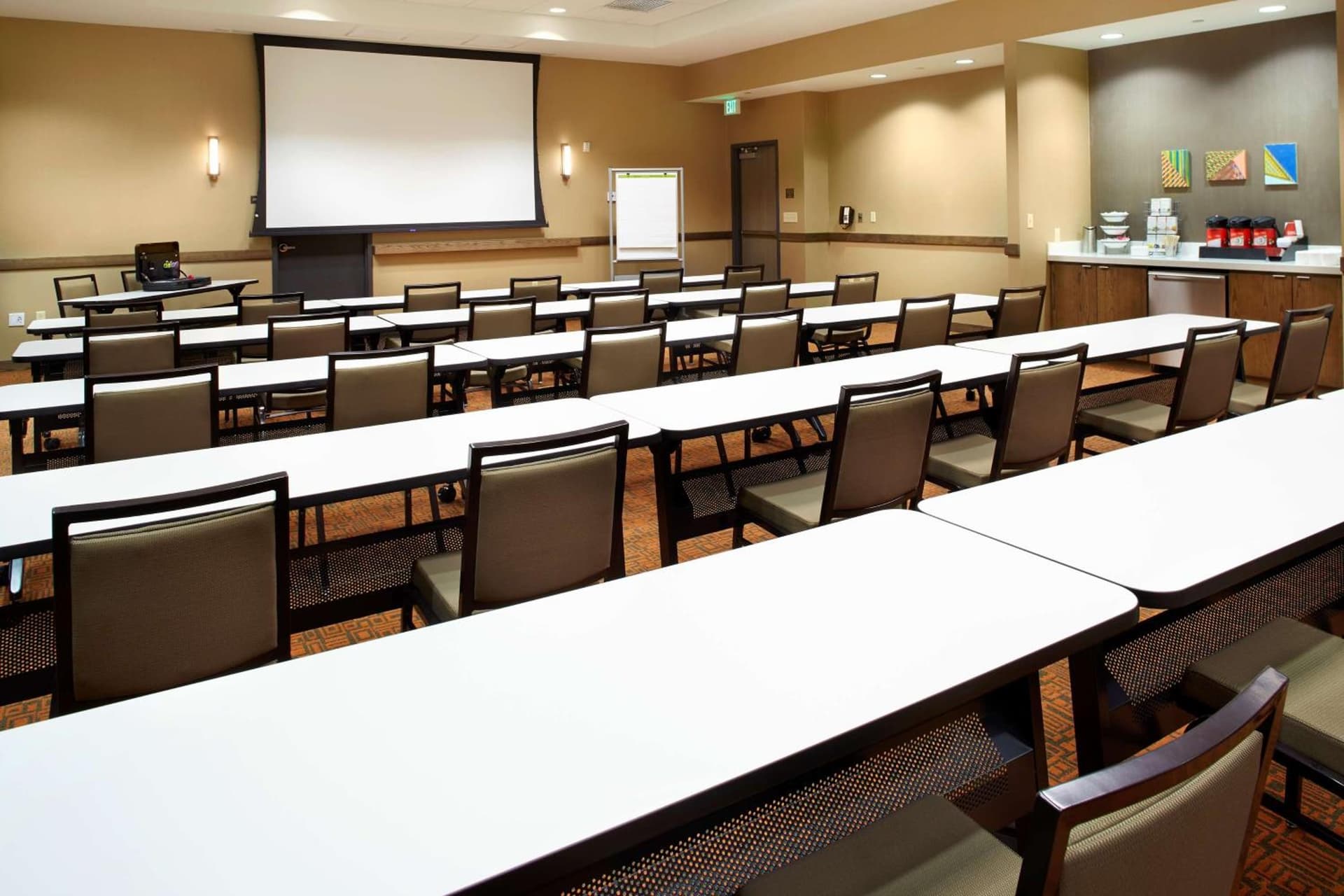 Hyatt House Denver Lakewood Belmar gallery photo in Lakewood, CO — image 43