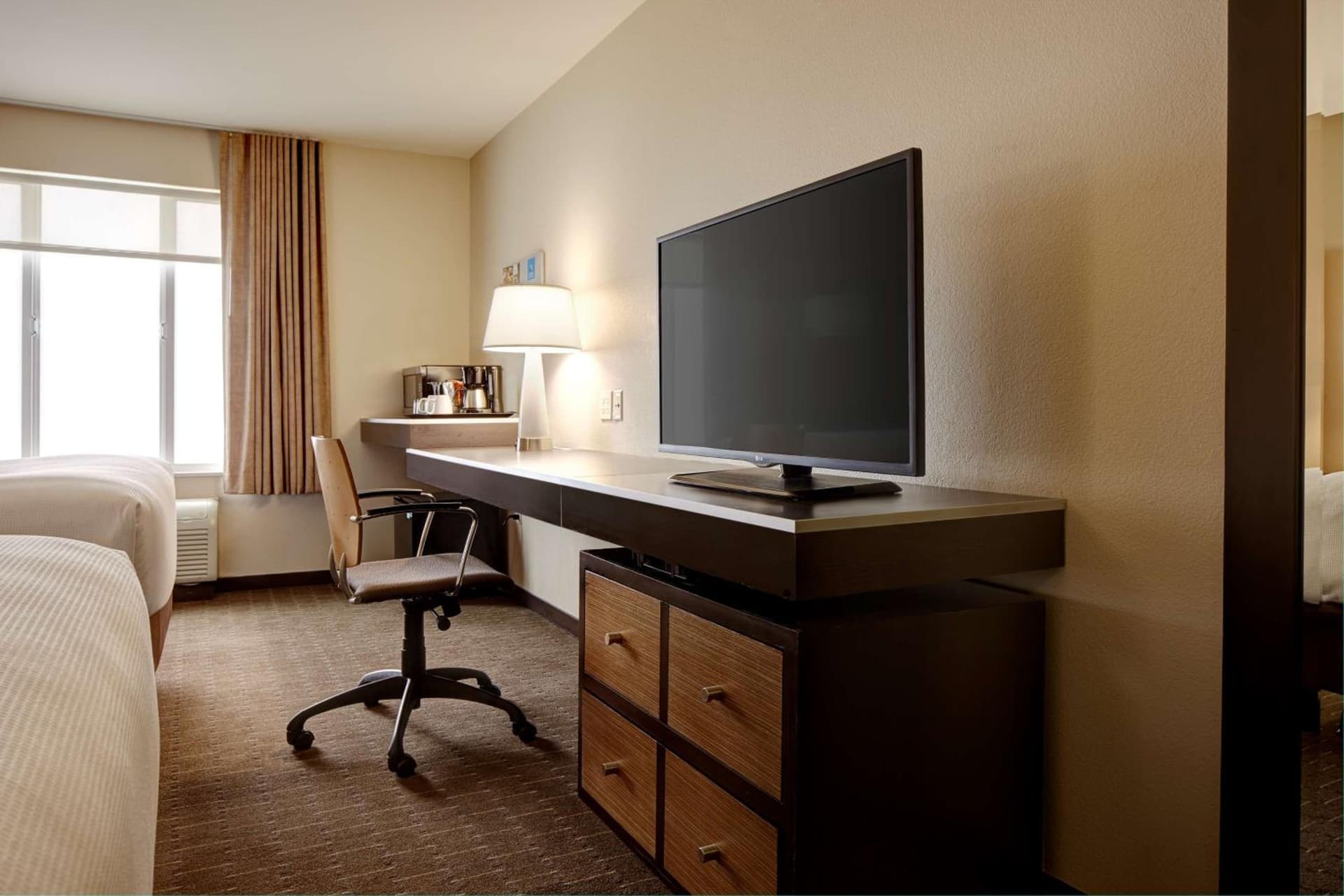 Hyatt House Seattle Bellevue gallery photo in Bellevue, WA — image 9