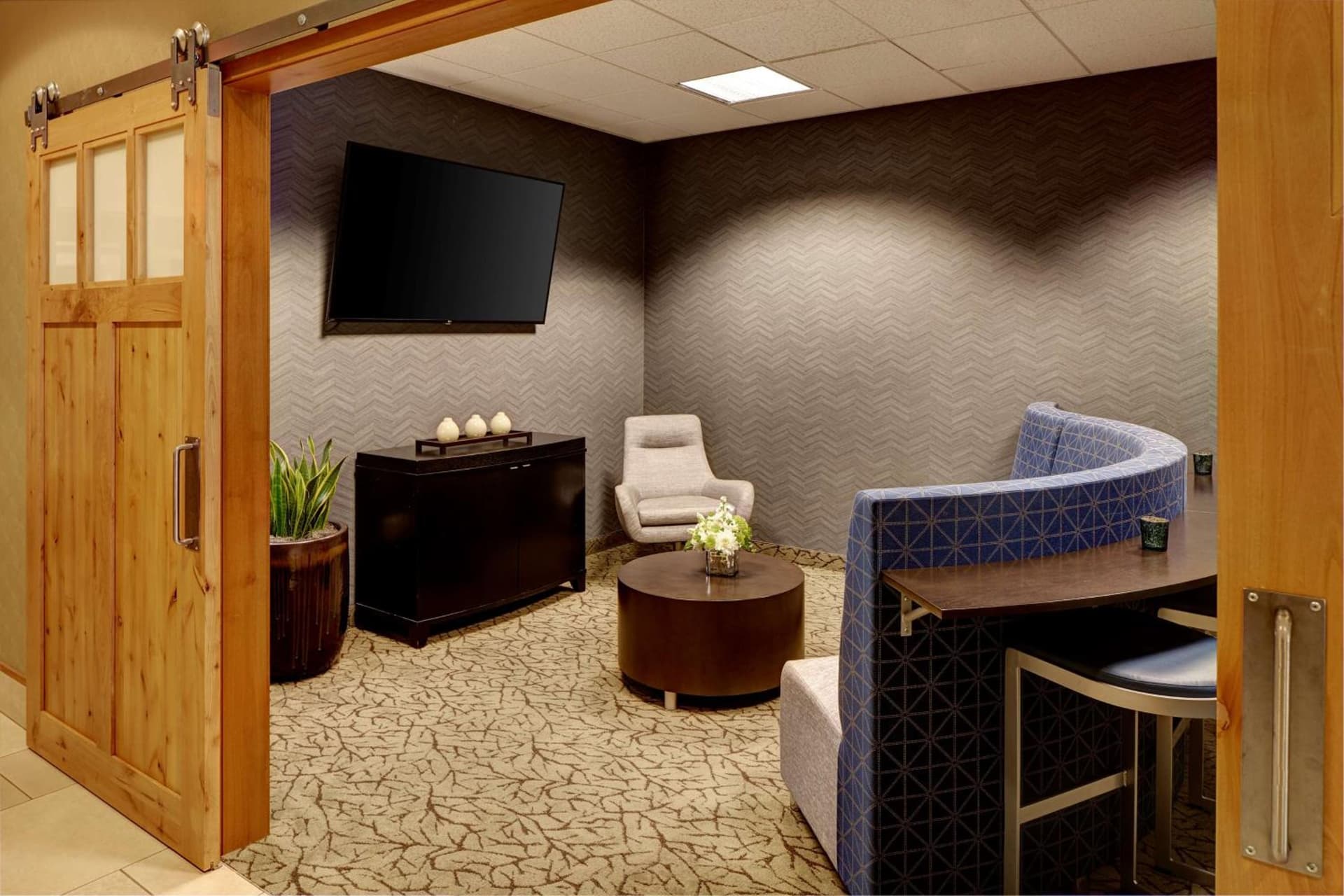 Hyatt House Seattle Bellevue gallery photo in Bellevue, WA — image 47