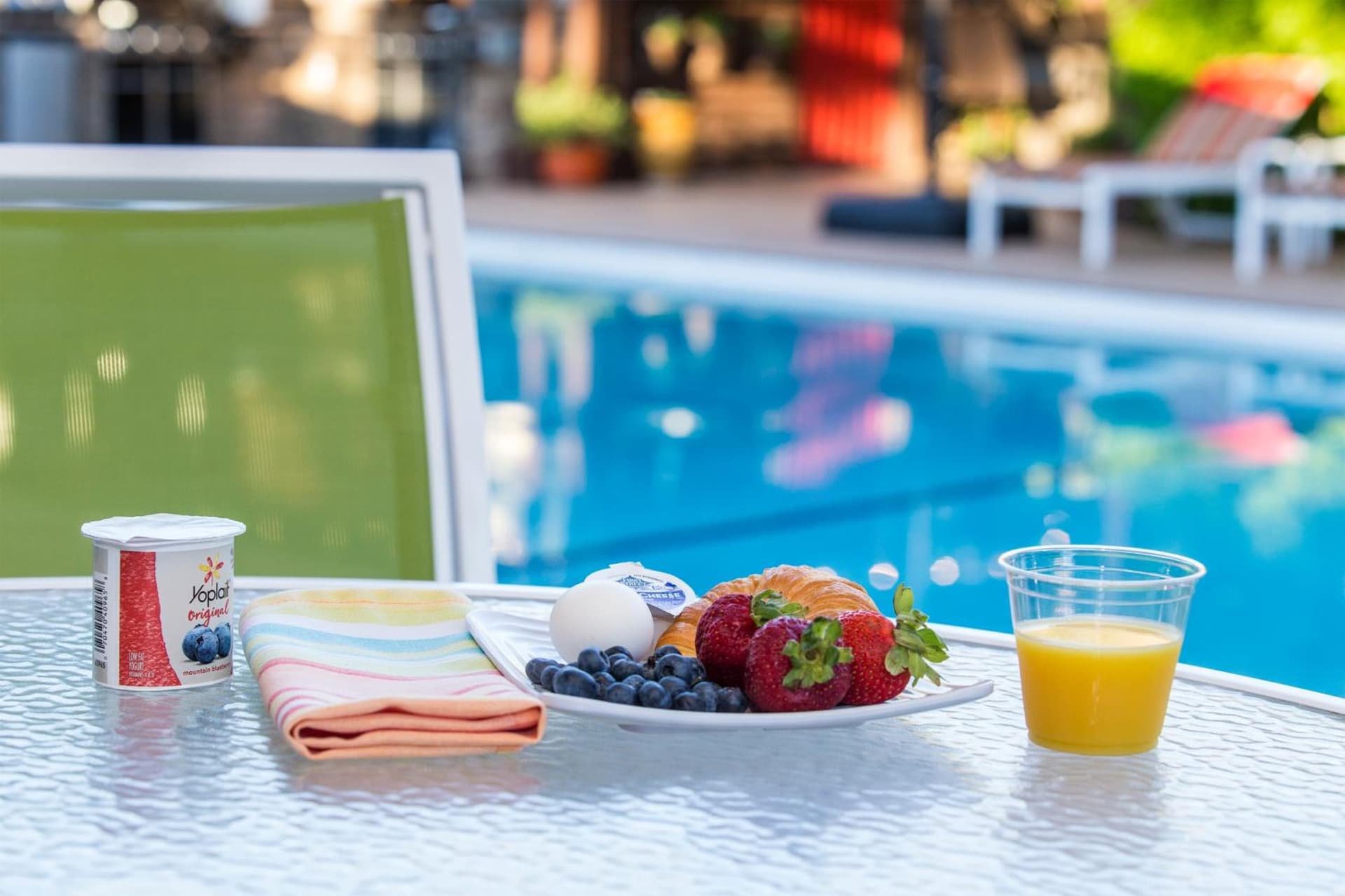 Desert Riviera Hotel - A Town & Desert Boutique Hotel property views in Palm Springs, CA — gallery photo 3