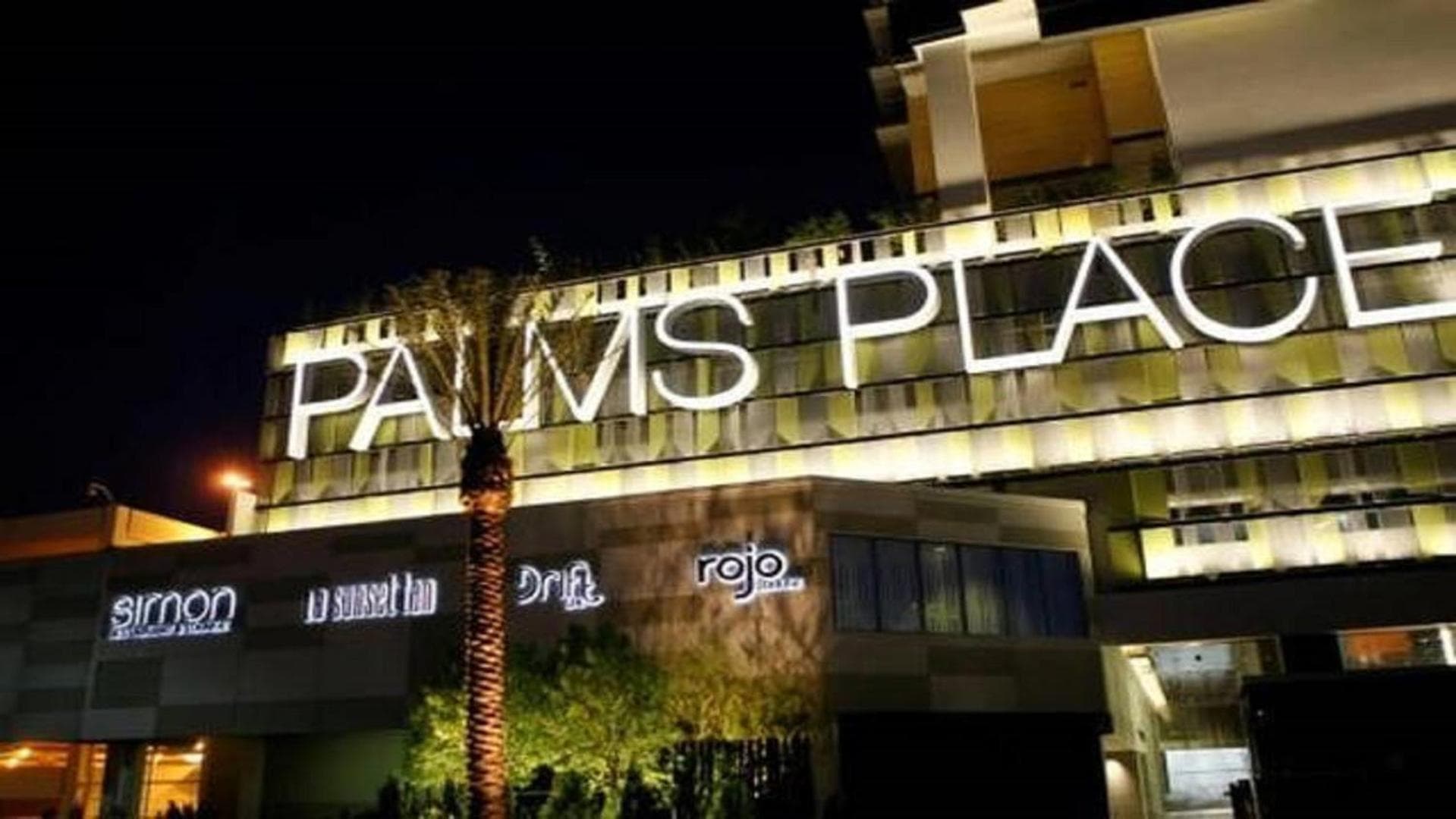 Palms Place Beautiful 51st Floor with Mountain Views featured exterior or lobby in Las Vegas, NV — similar hotel