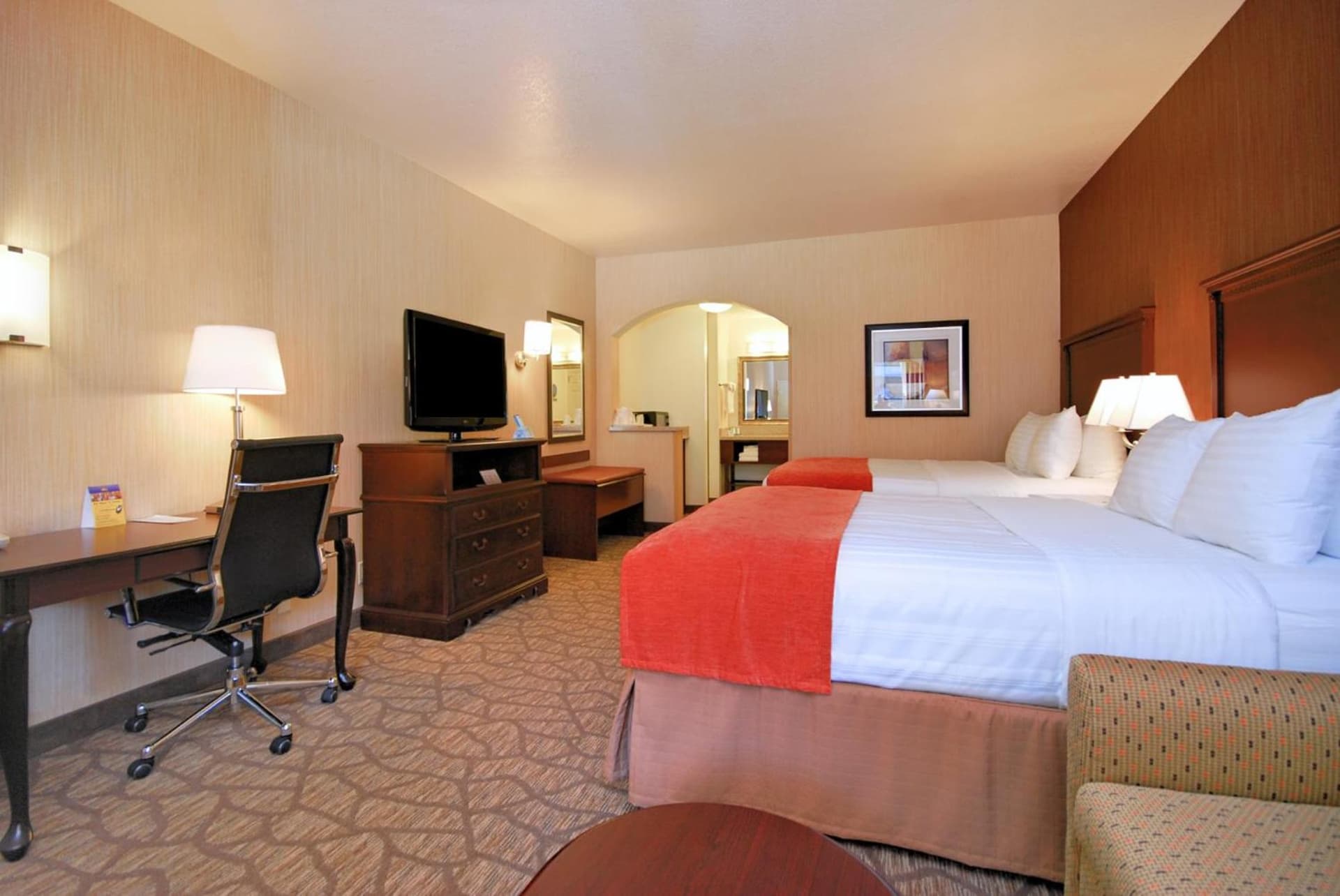 Best Western San Dimas Hotel & Suites gallery photo in San Dimas, CA — image 19