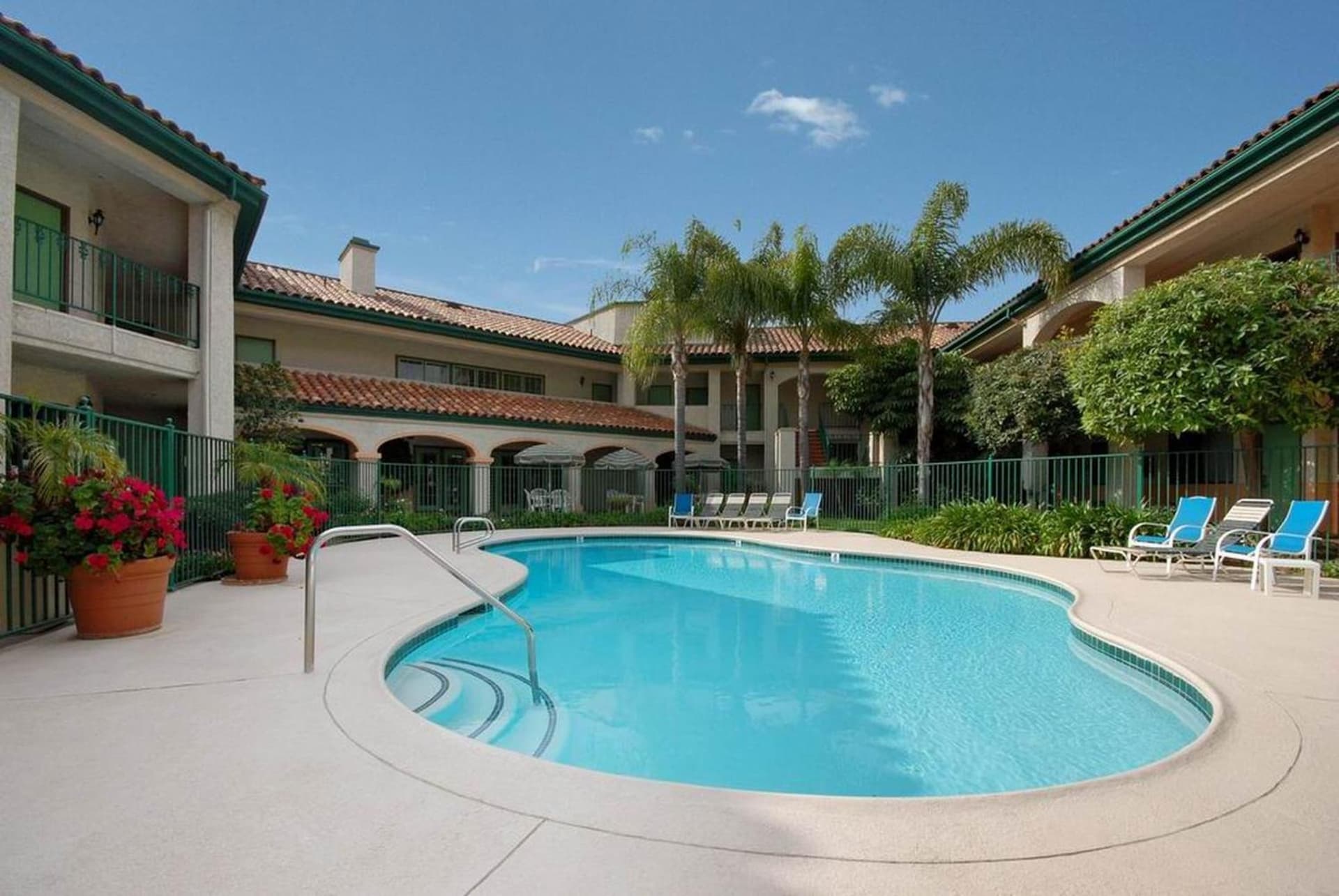 Best Western San Dimas Hotel & Suites gallery photo in San Dimas, CA — image 34