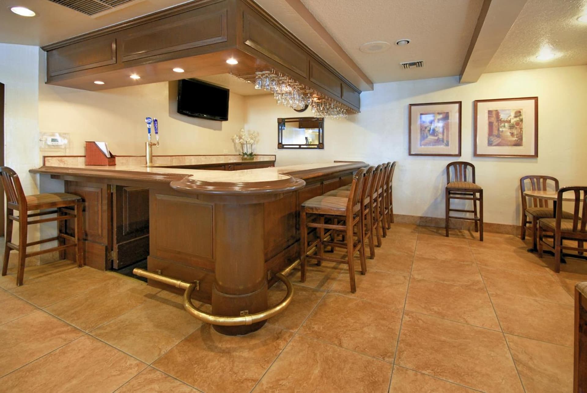 Best Western San Dimas Hotel & Suites gallery photo in San Dimas, CA — image 23