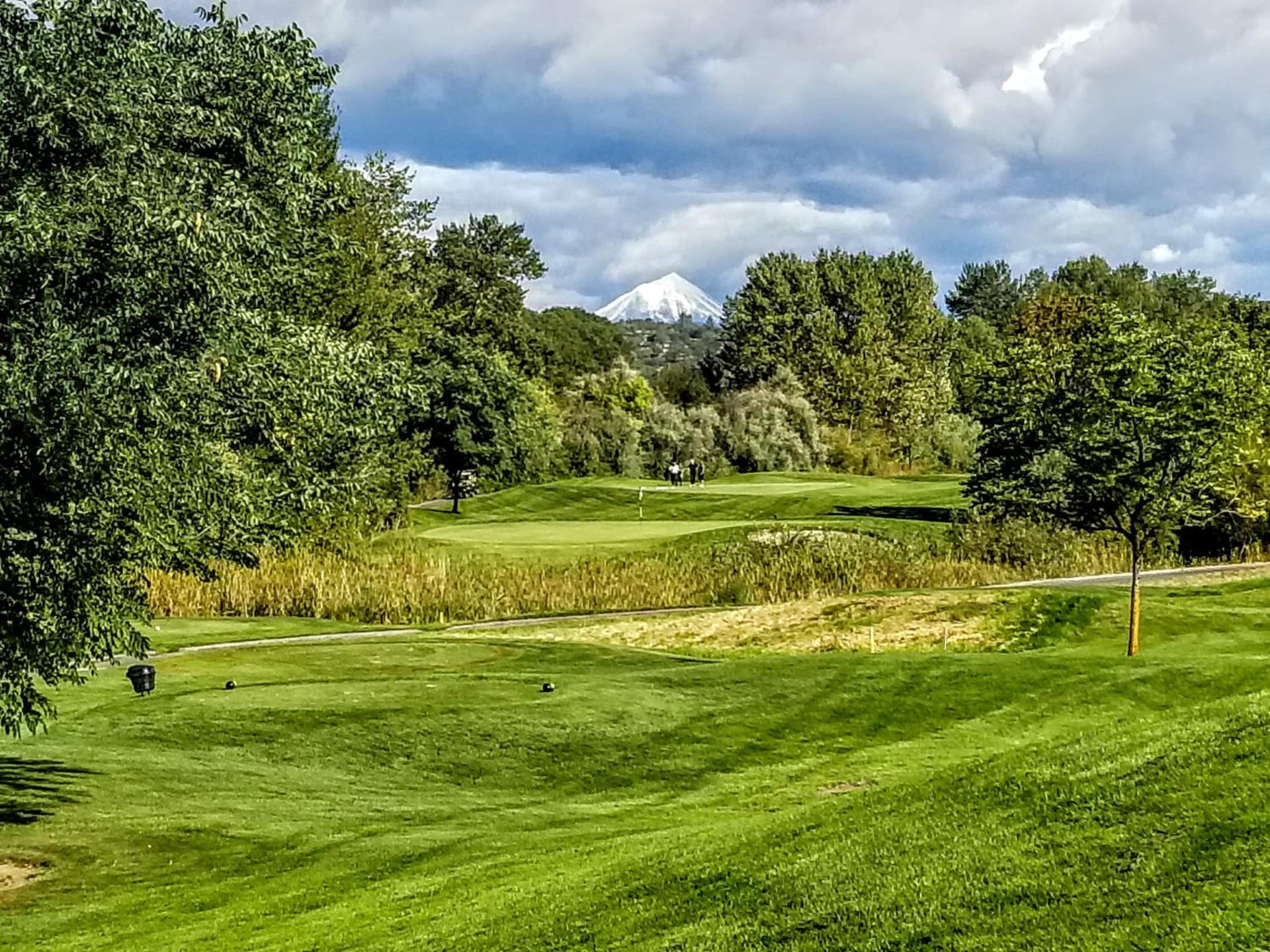 Resort at Eagle Point Golf Club Lodging gallery photo in Medford, OR — image 18