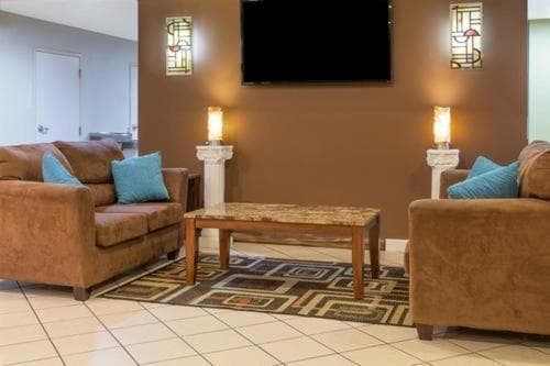 Days Inn & Suites by Wyndham Thibodaux gallery photo in Thibodaux, LA — image 10