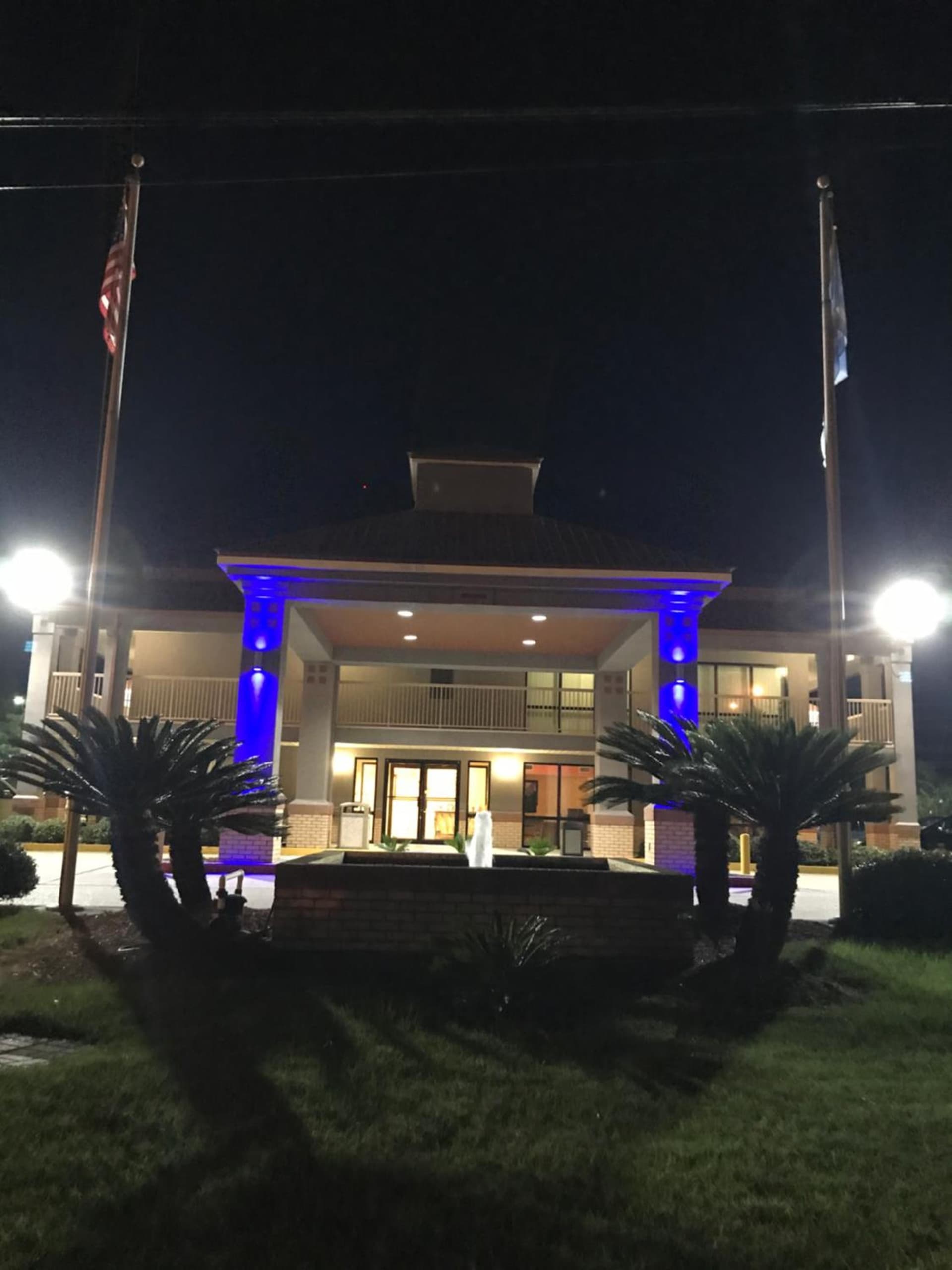 Super 8 by Wyndham Slidell gallery photo in Slidell, LA — image 65