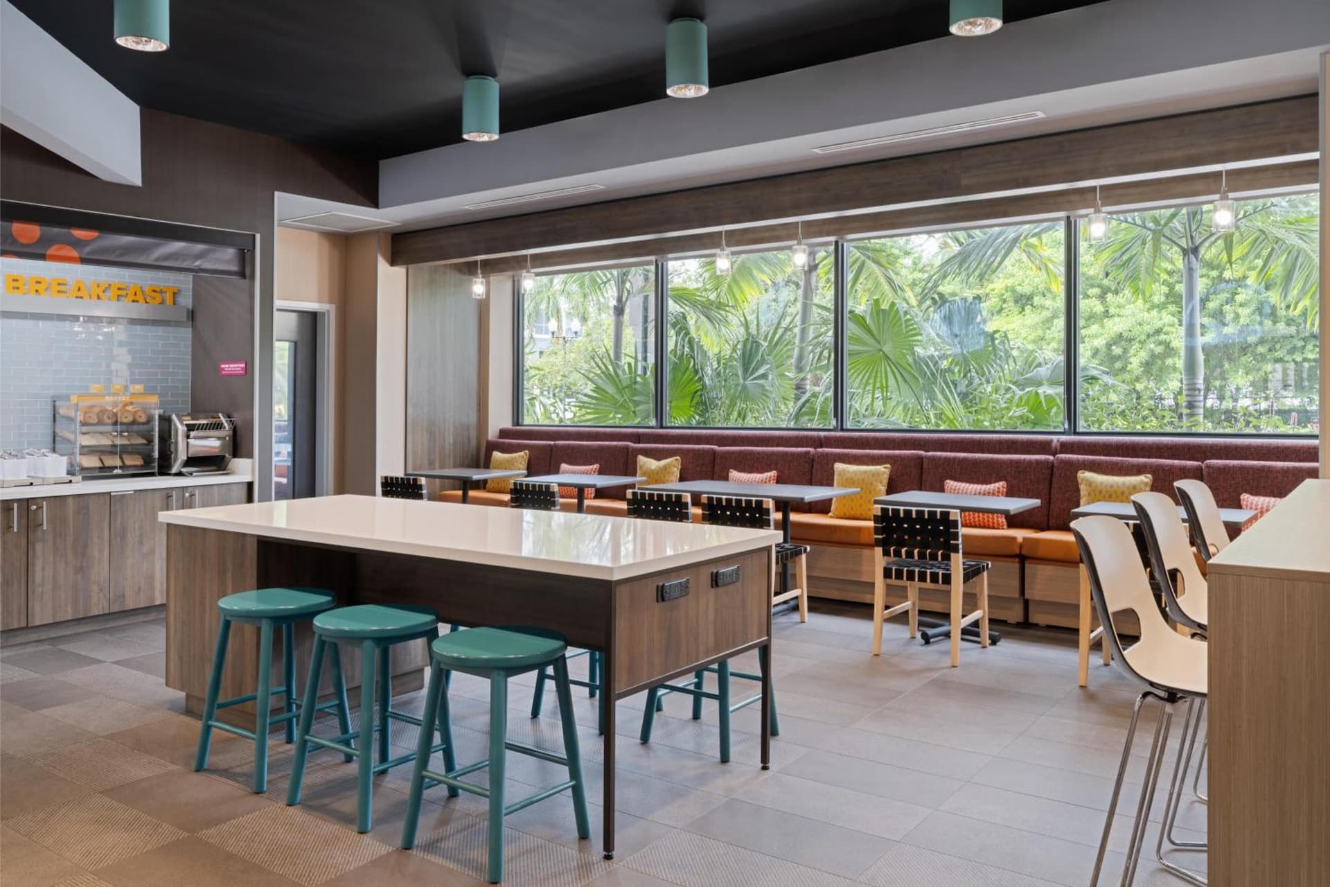 Tru By Hilton Miramar gallery photo in Miramar, FL — image 14