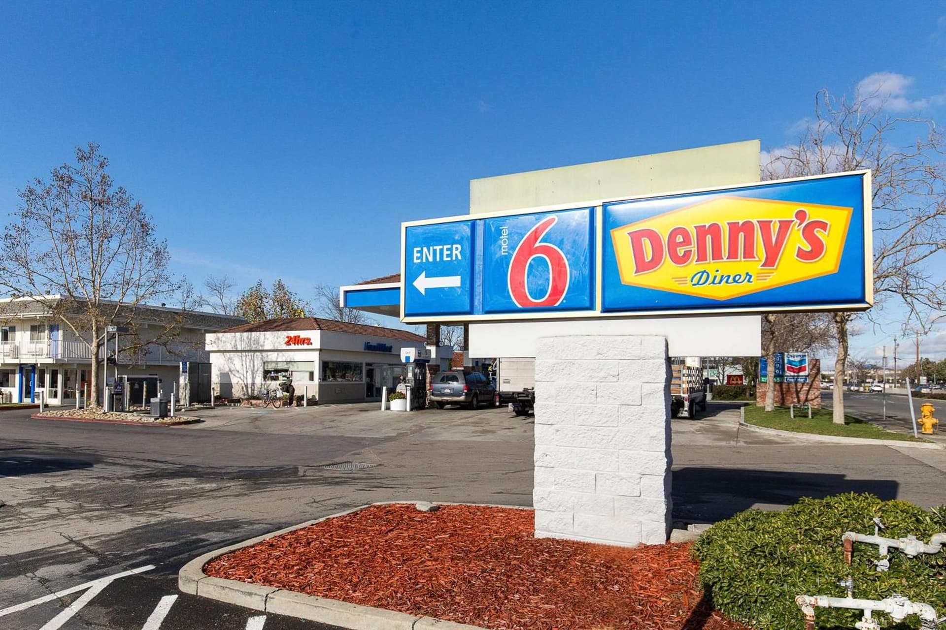 Motel 6 Hayward, CA- Silicon Valley Gateway gallery photo in Hayward, CA — image 48