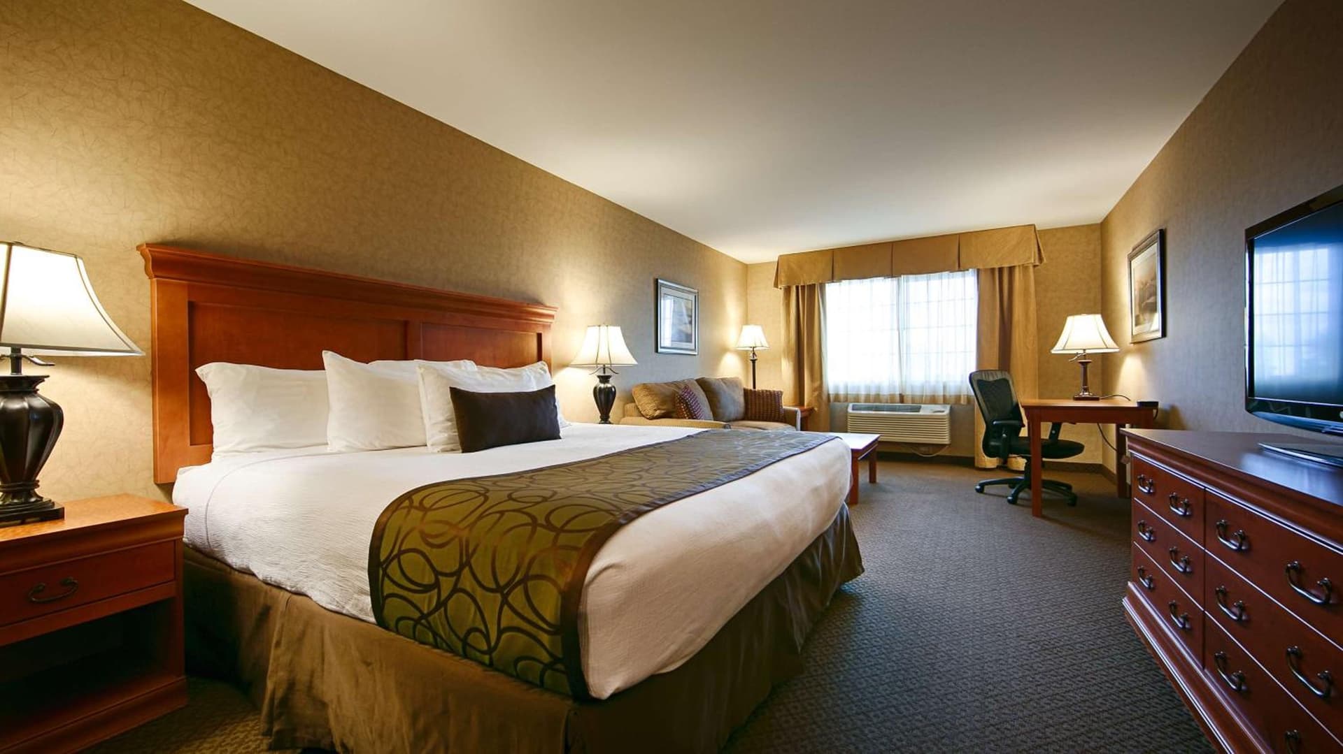 Best Western Plus Kennewick Inn gallery photo in Kennewick, WA — image 27