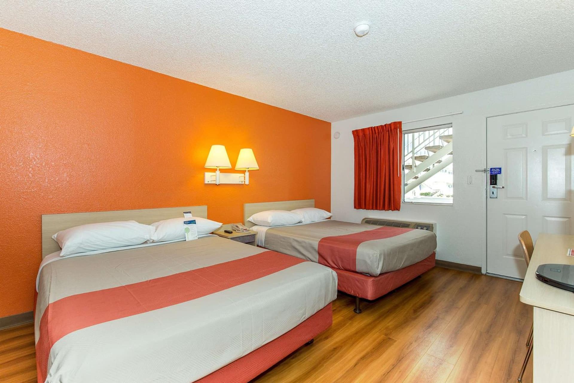 Motel 6 Hayward, CA- Silicon Valley Gateway gallery photo in Hayward, CA — image 44