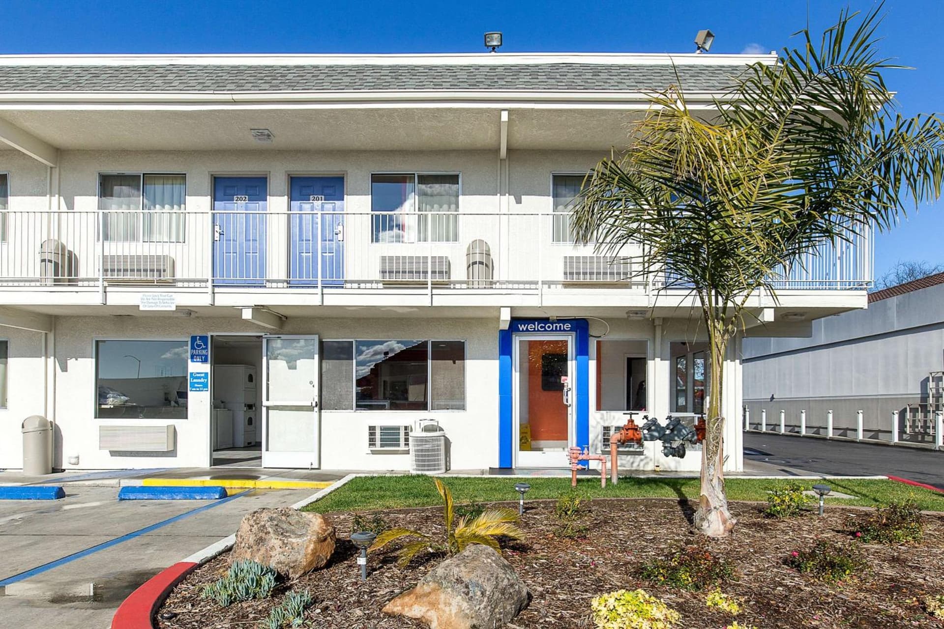 Motel 6 Hayward, CA- Silicon Valley Gateway gallery photo in Hayward, CA — image 20