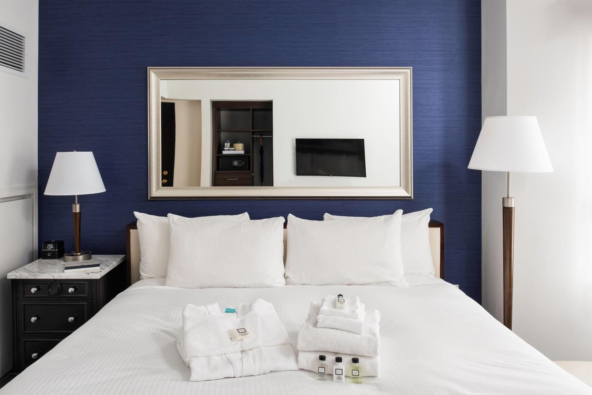 Phoenix Park Hotel gallery photo in Washington, DC — image 9