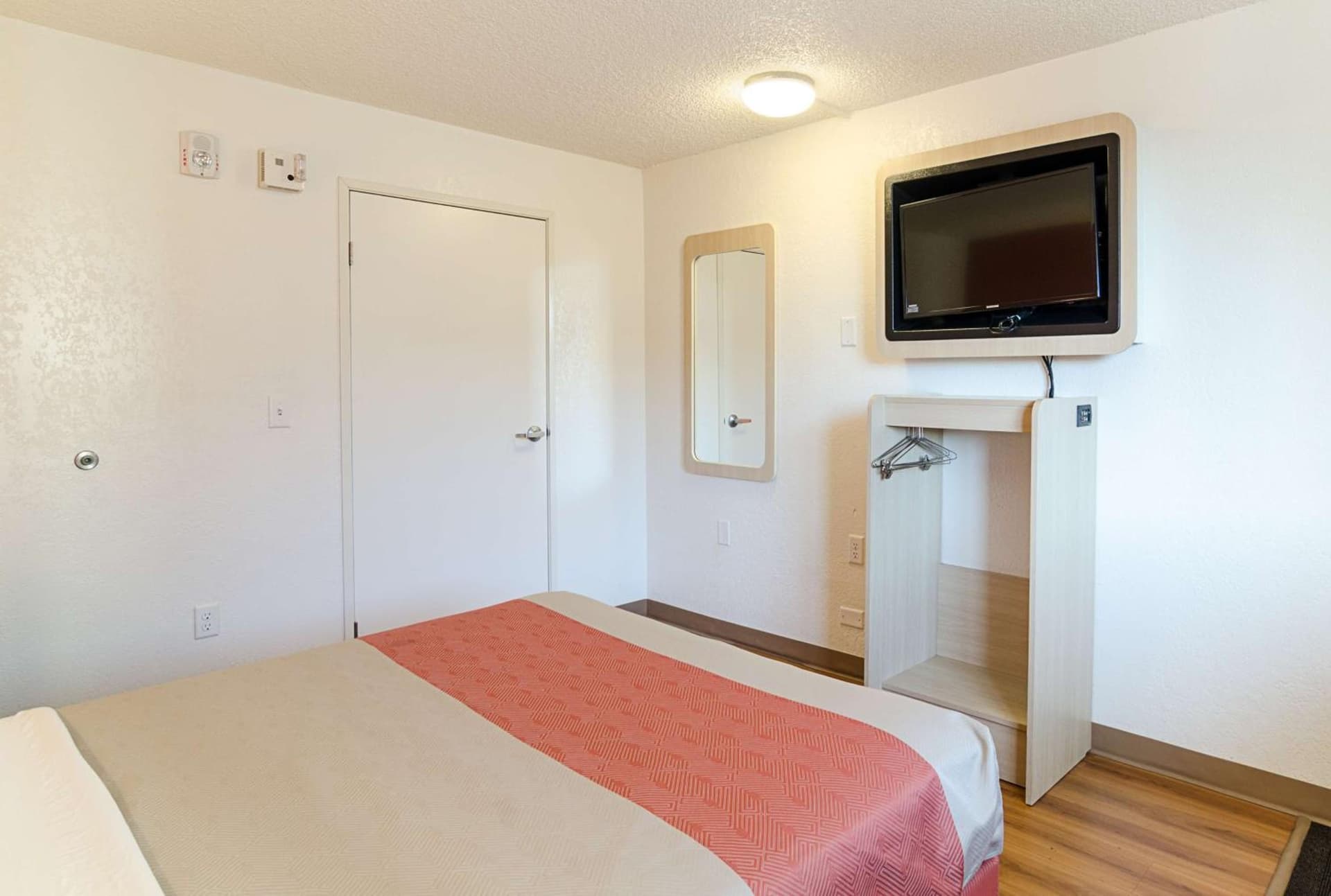Motel 6- Denver, CO Downtown gallery photo in Denver, CO — image 11