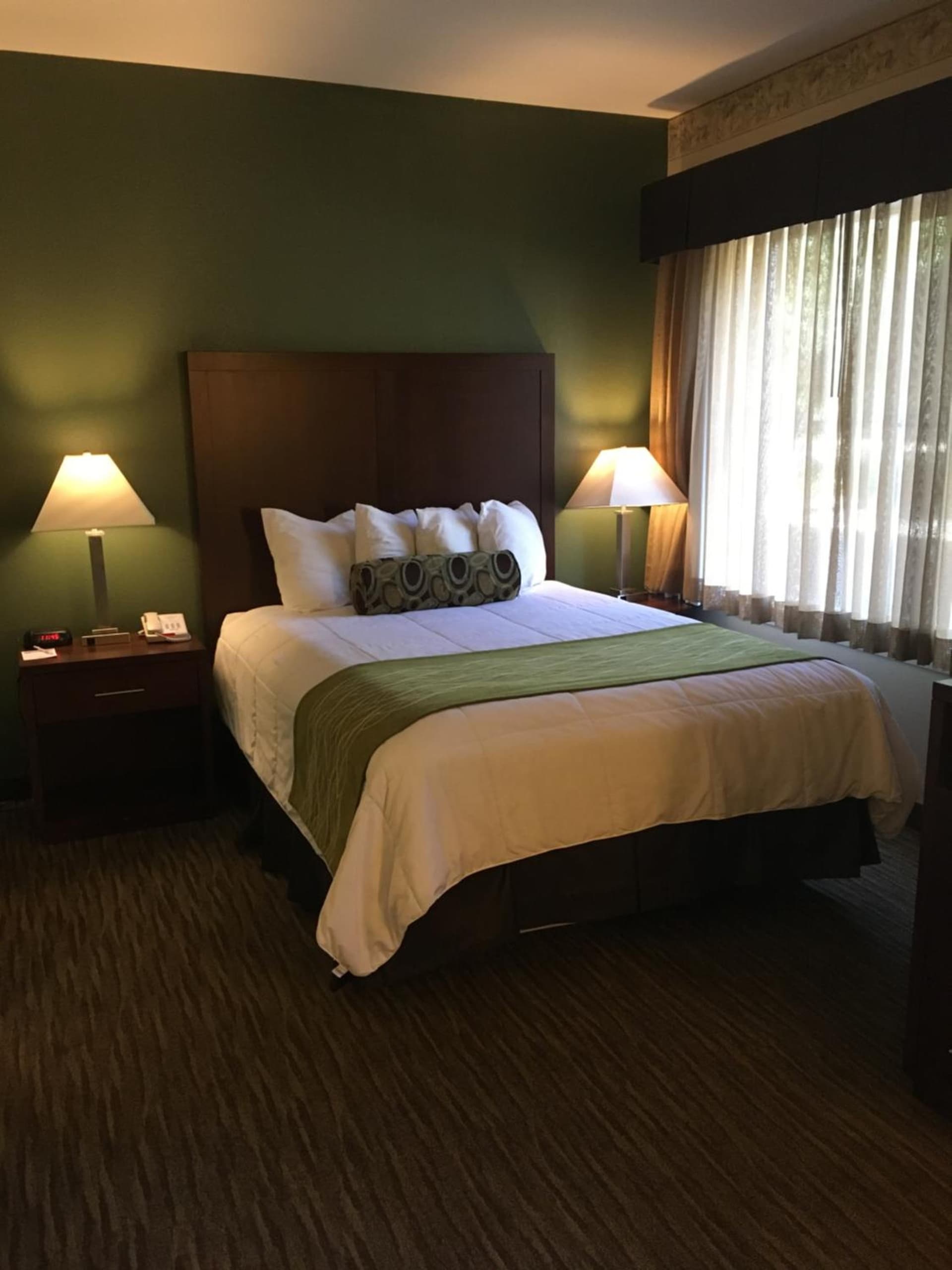 Hawthorn Suites by Wyndham Rancho Cordova/Folsom gallery photo in Rancho Cordova, CA — image 37