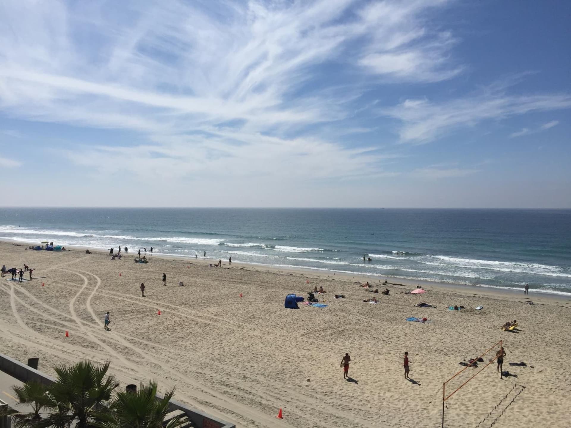 Surfer Beach Hotel property views in San Diego, CA — gallery photo 3